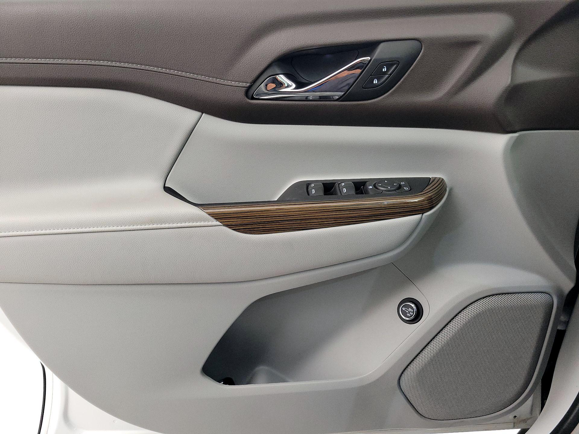 Thumbnail: 2023 GMC Acadia - 12