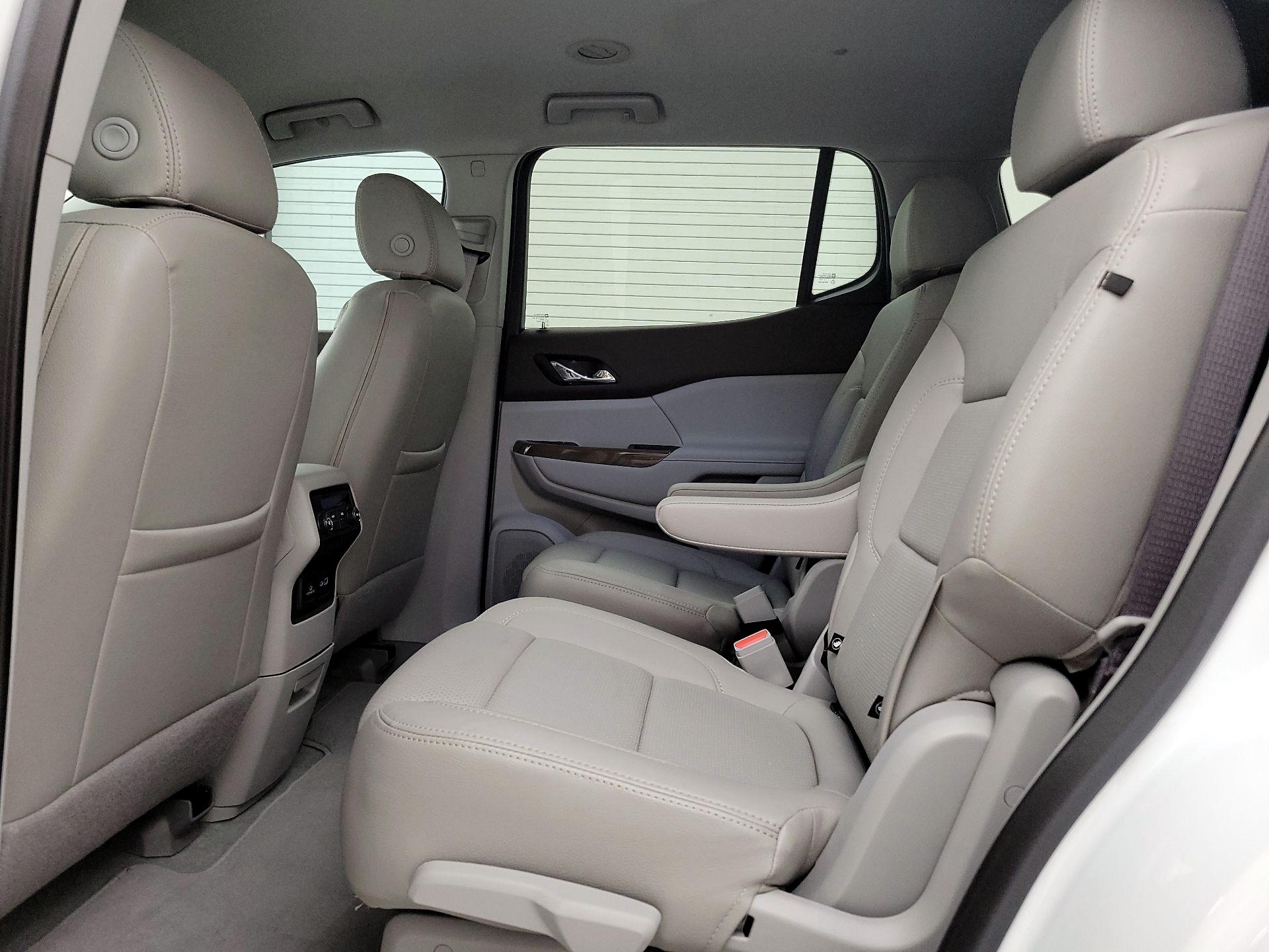 Thumbnail: 2023 GMC Acadia - 19