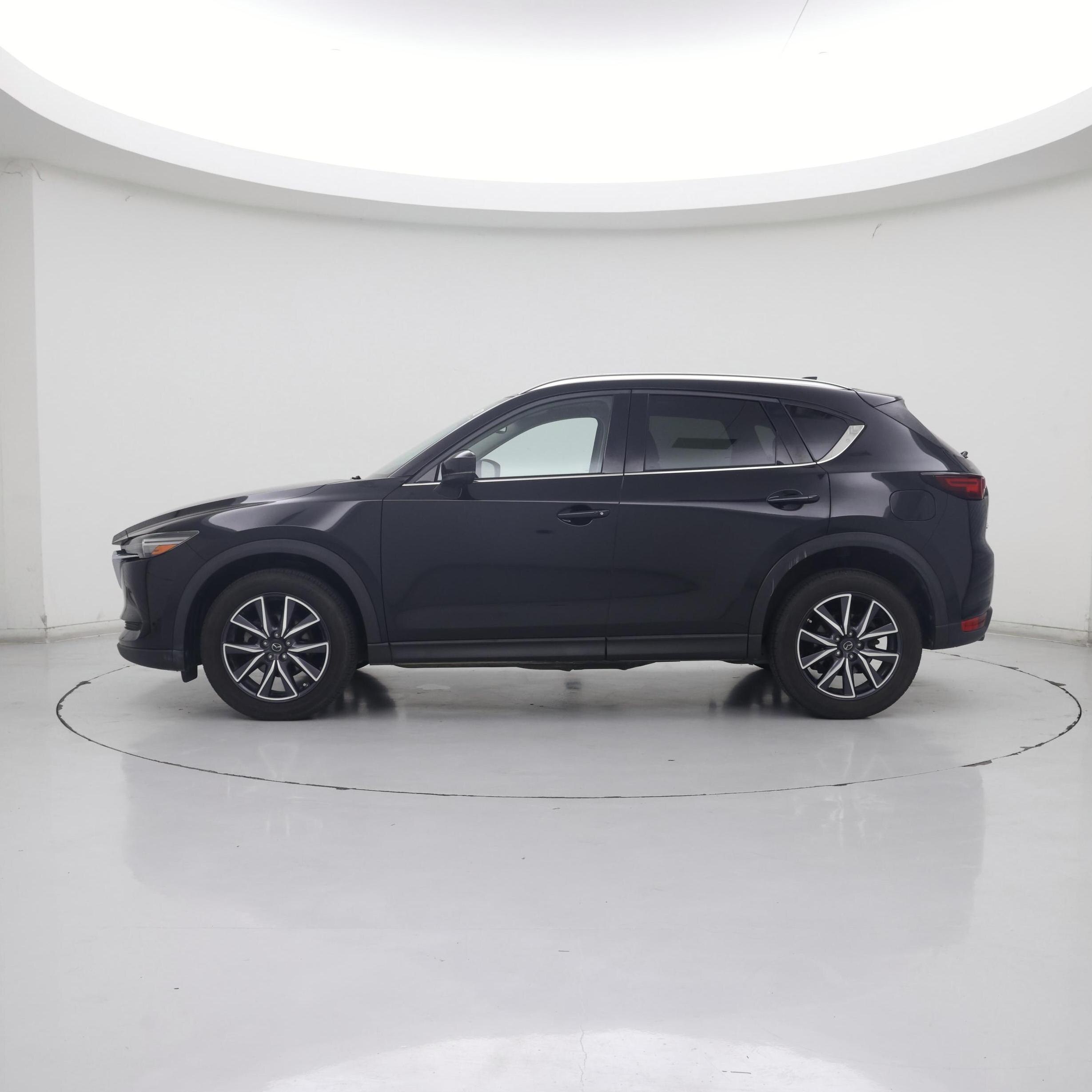 Thumbnail: 2018 Mazda CX-5 - 3