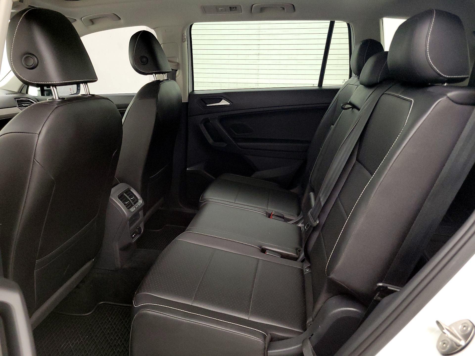 Thumbnail: 2021 Volkswagen Tiguan - 20
