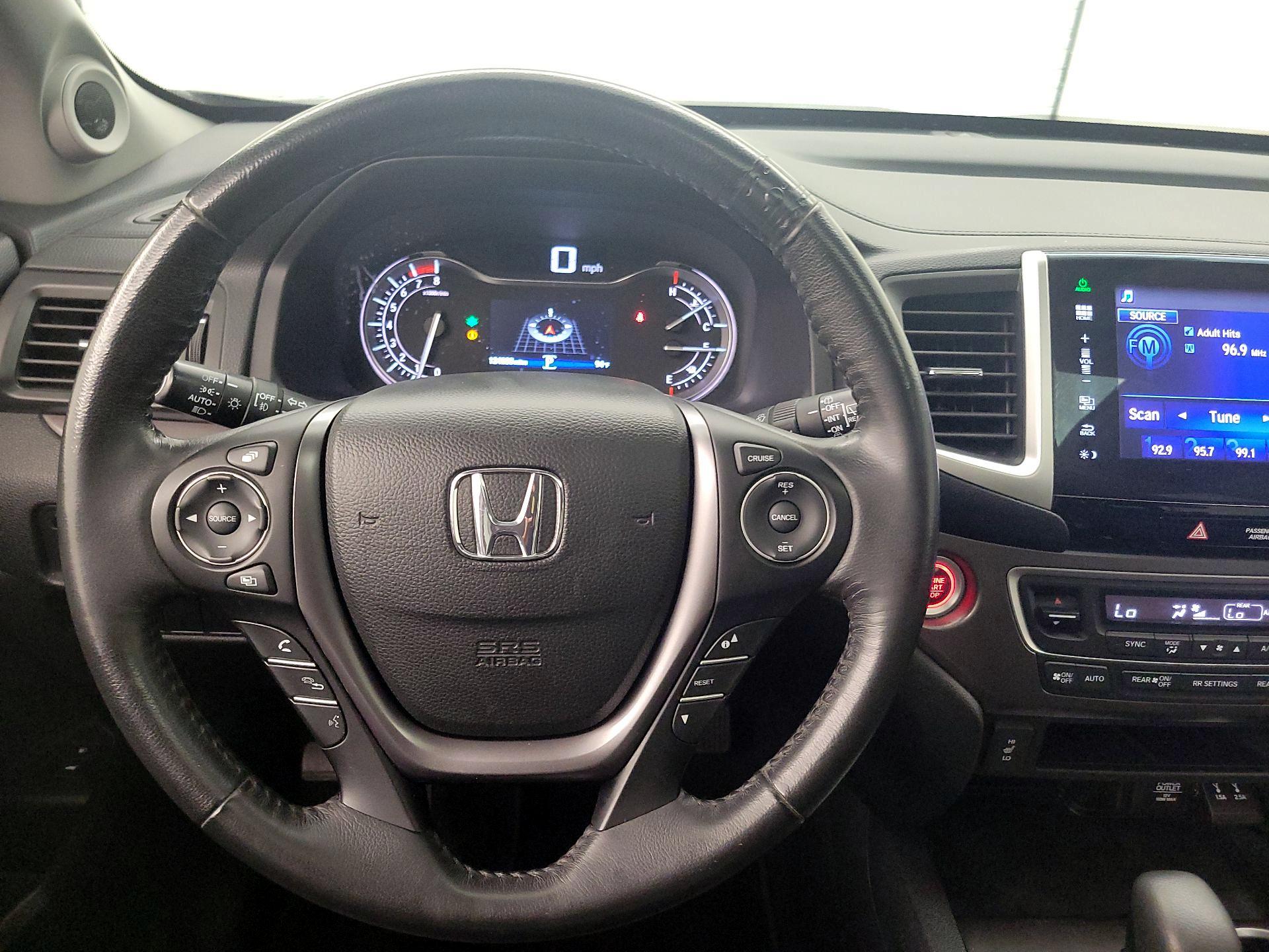 Thumbnail: 2016 Honda Pilot - 10