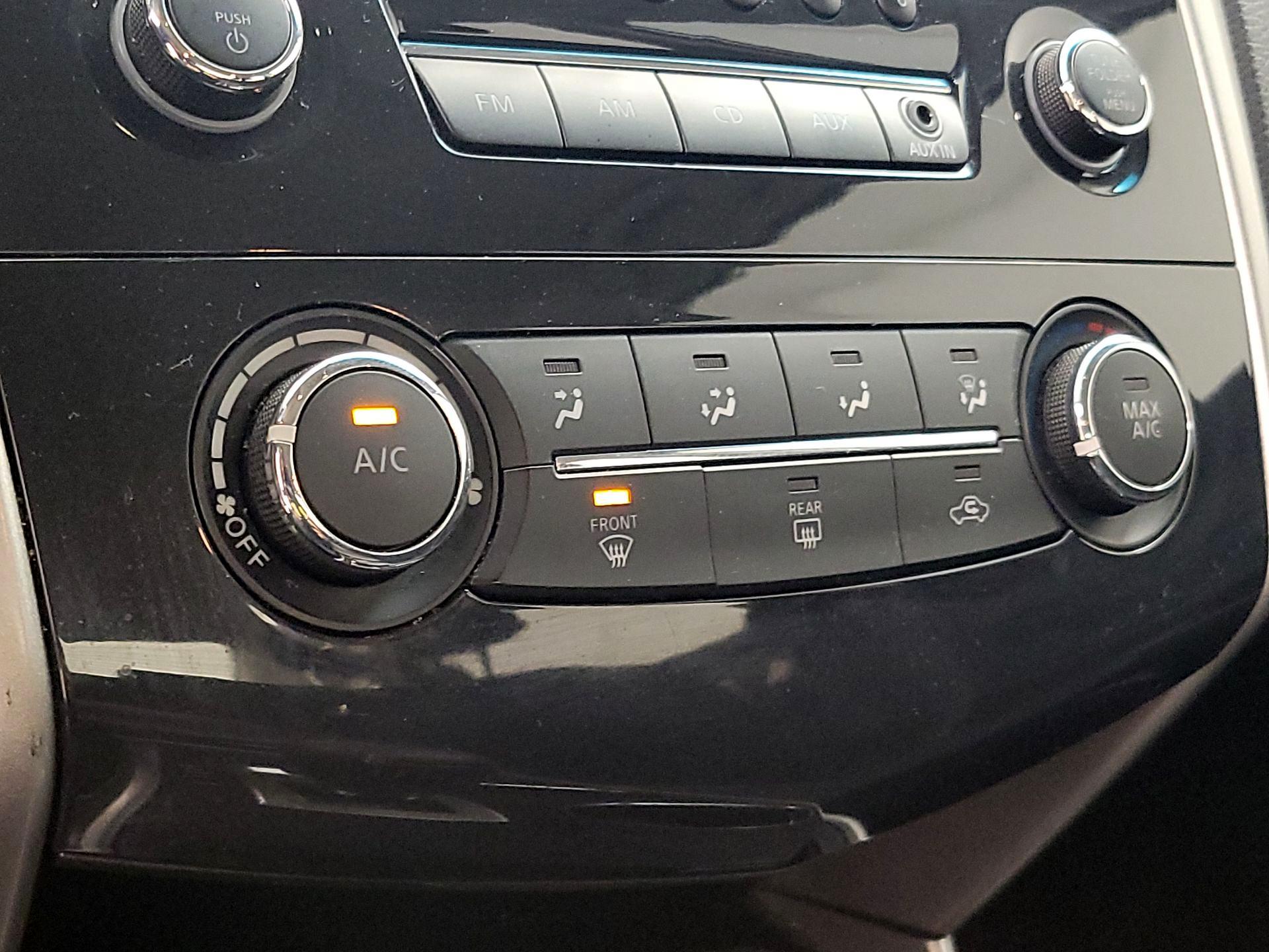 Thumbnail: 2015 Nissan Altima - 15