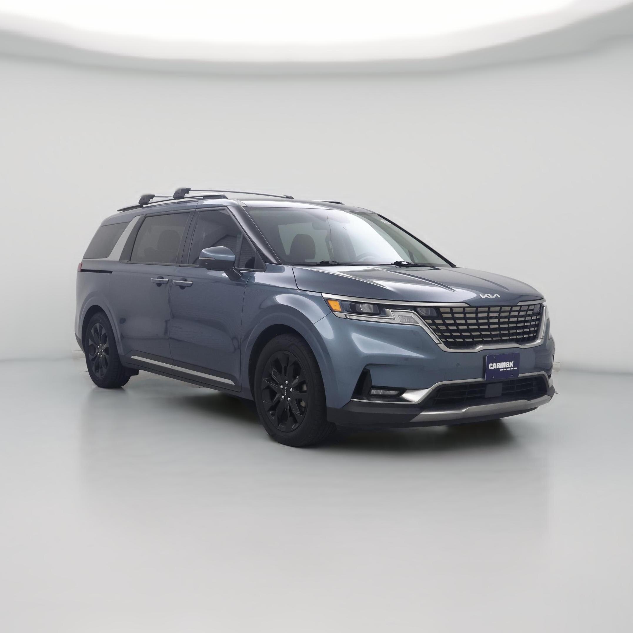 Thumbnail: 2023 Kia Carnival - 1