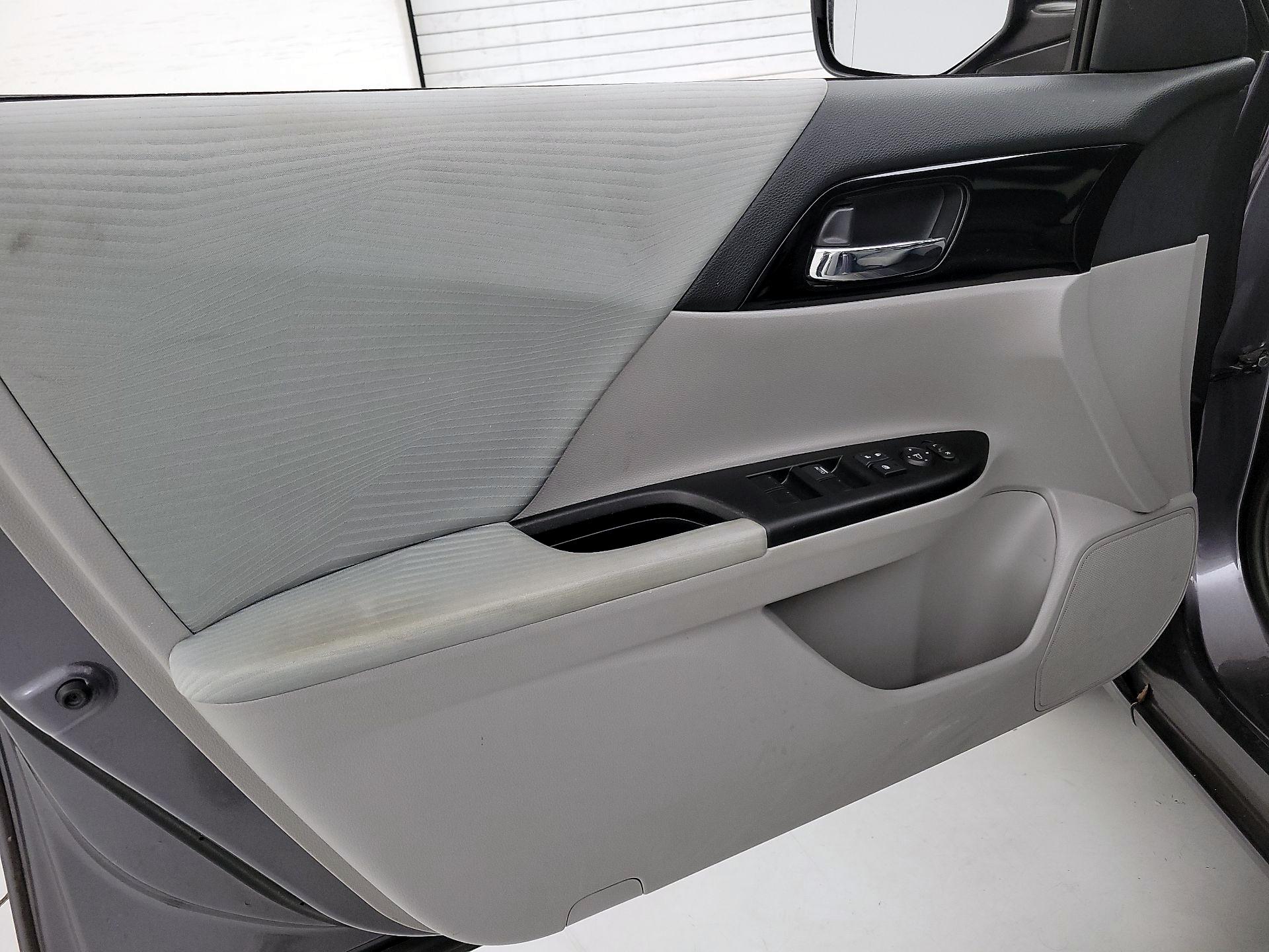 Thumbnail: 2016 Honda Accord - 12