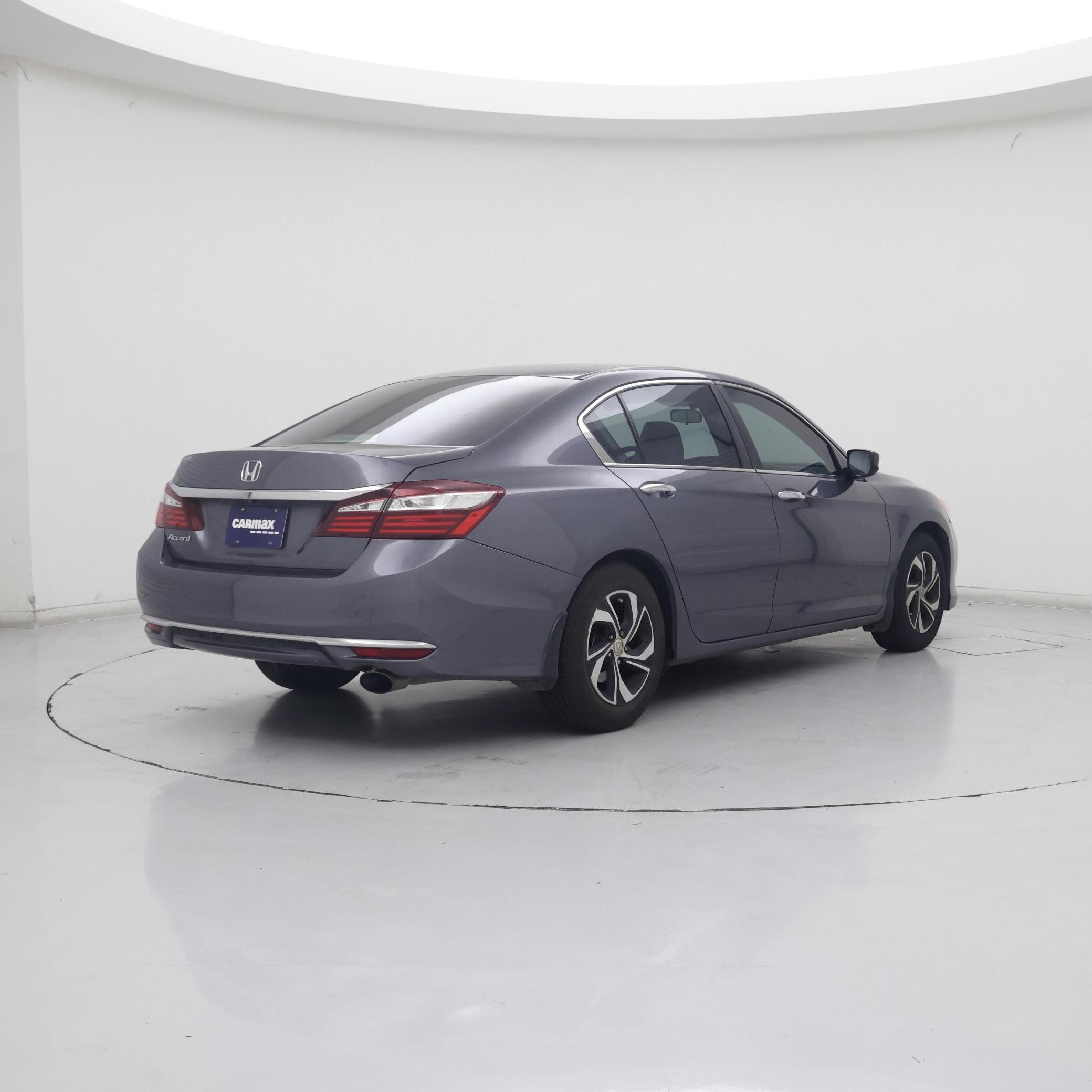 Thumbnail: 2016 Honda Accord - 8