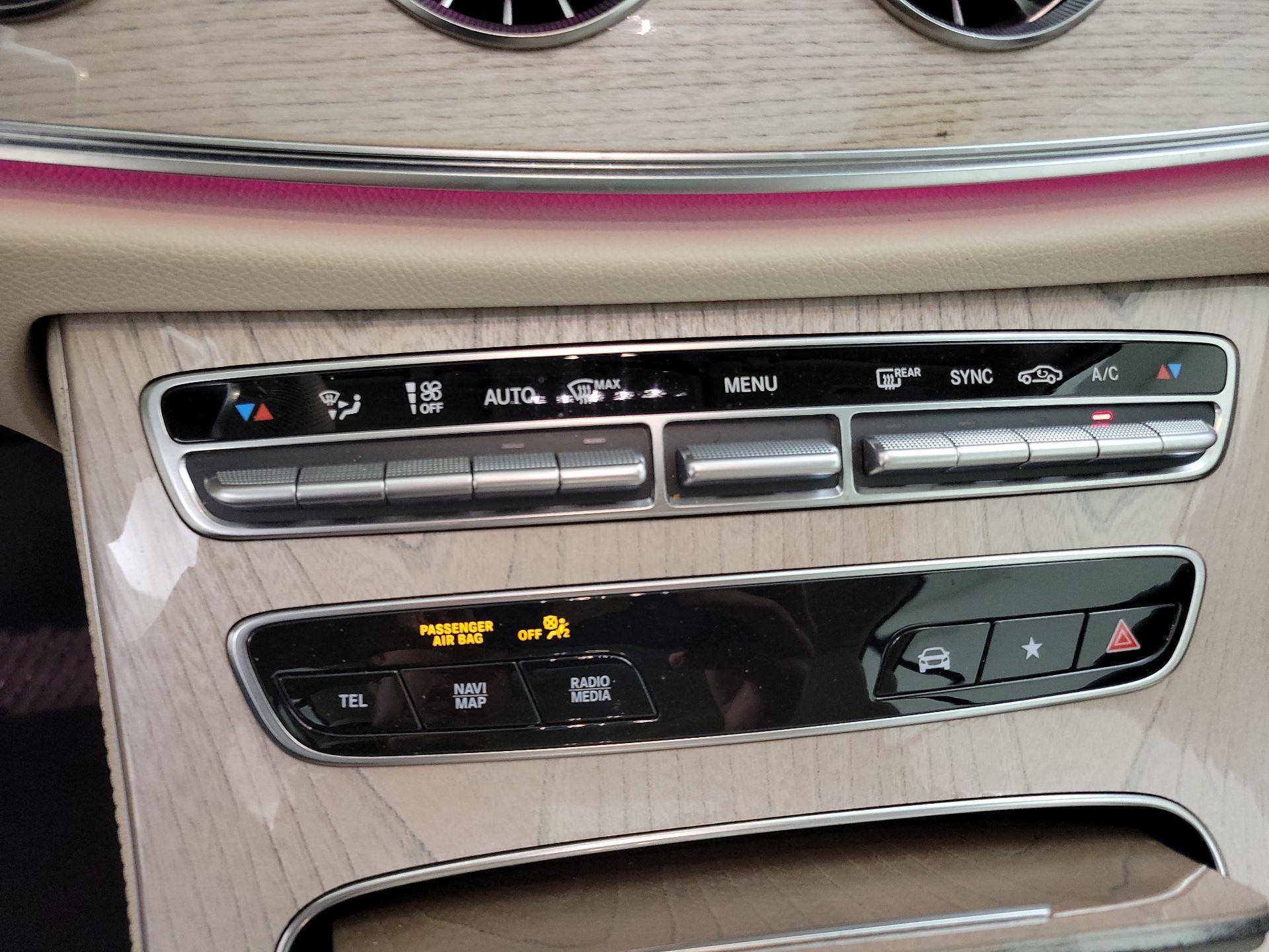 Thumbnail: 2021 Mercedes-Benz E-Class - 17