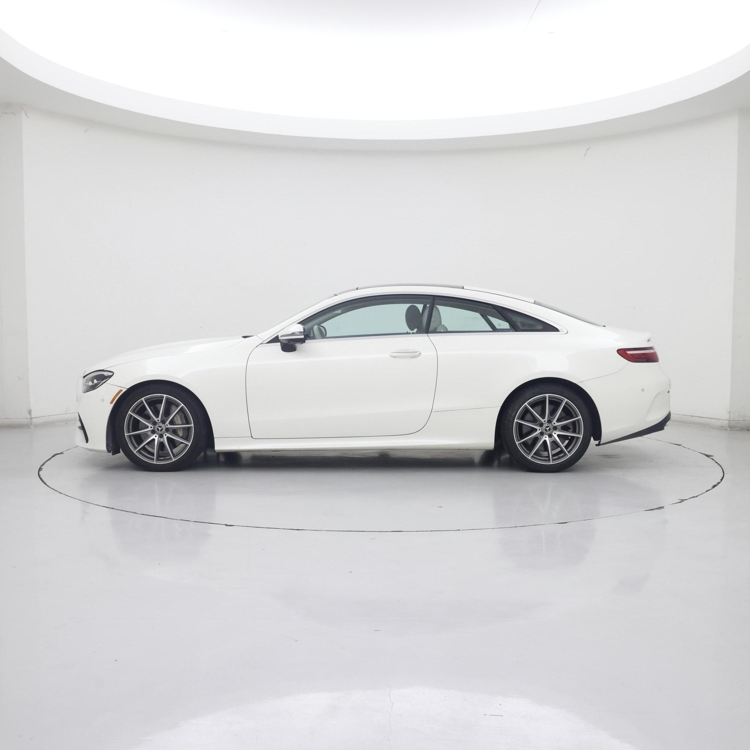 Thumbnail: 2021 Mercedes-Benz E-Class - 3