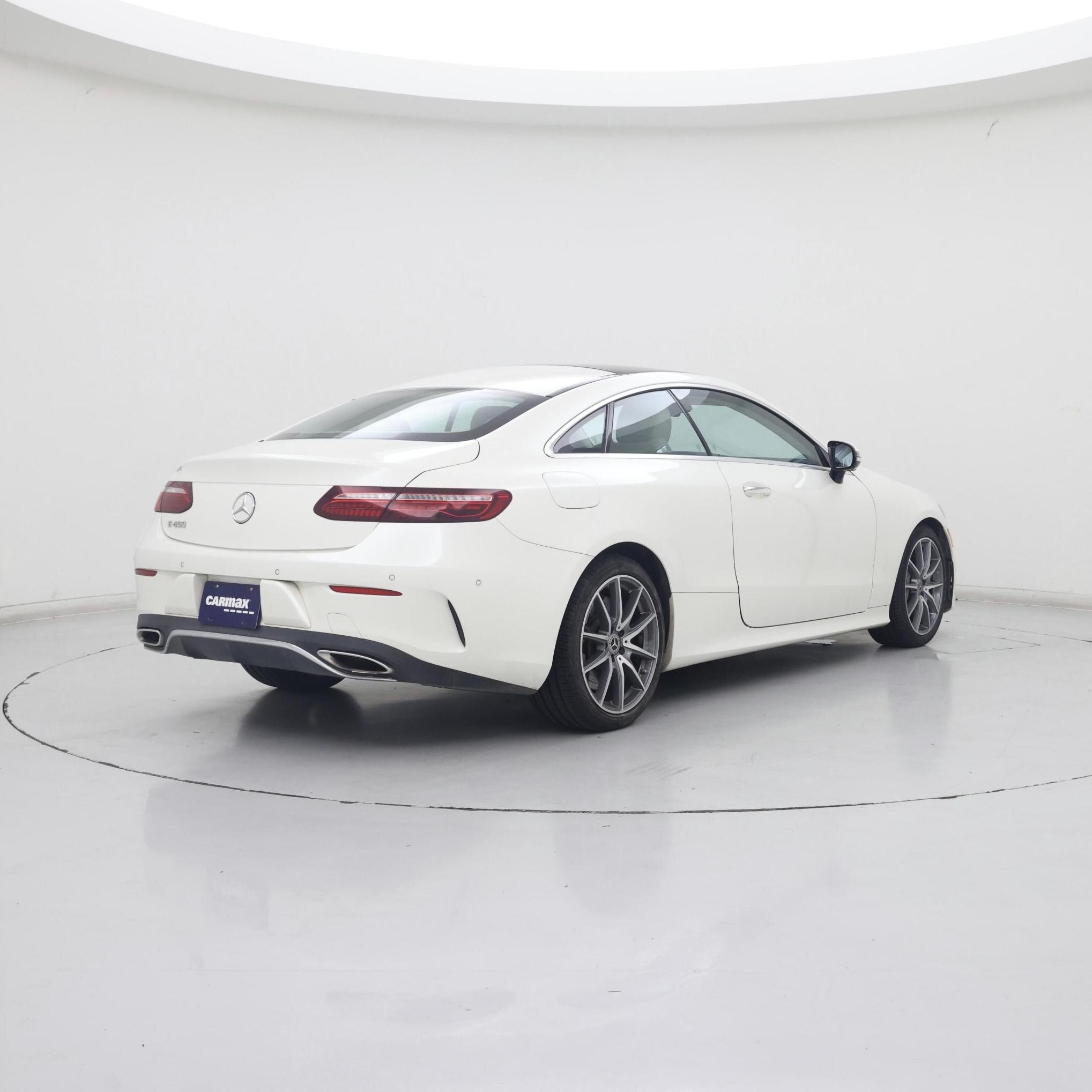 Thumbnail: 2021 Mercedes-Benz E-Class - 8