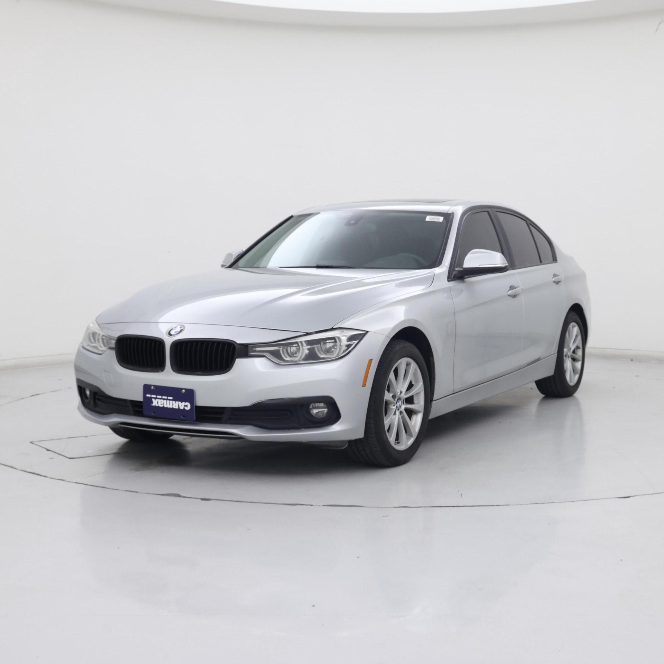 Thumbnail: 2018 BMW 3 Series - 4