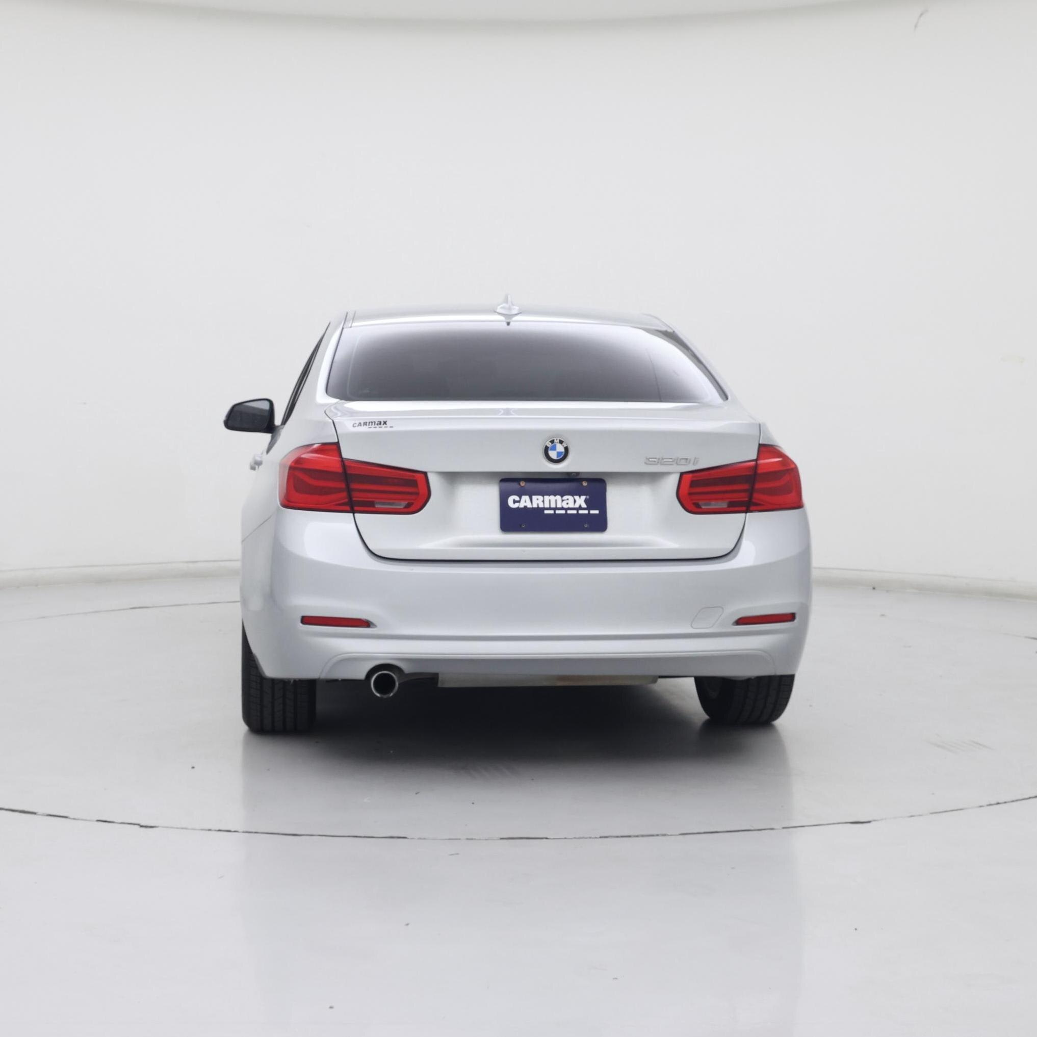 Thumbnail: 2018 BMW 3 Series - 6