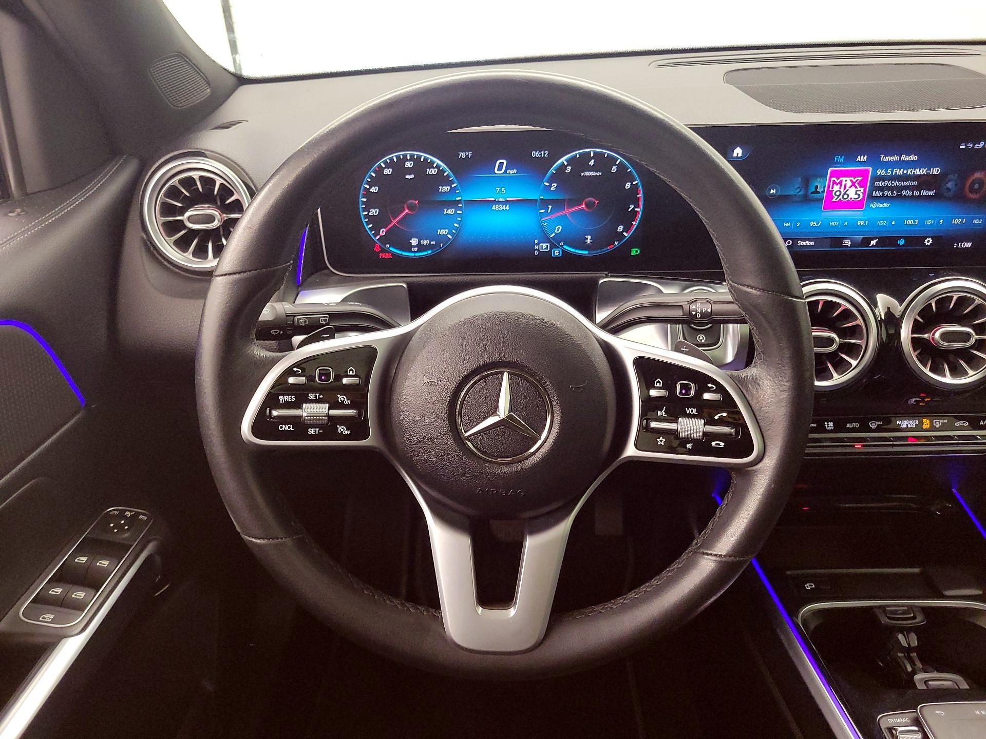 Thumbnail: 2021 Mercedes-Benz GLB - 10