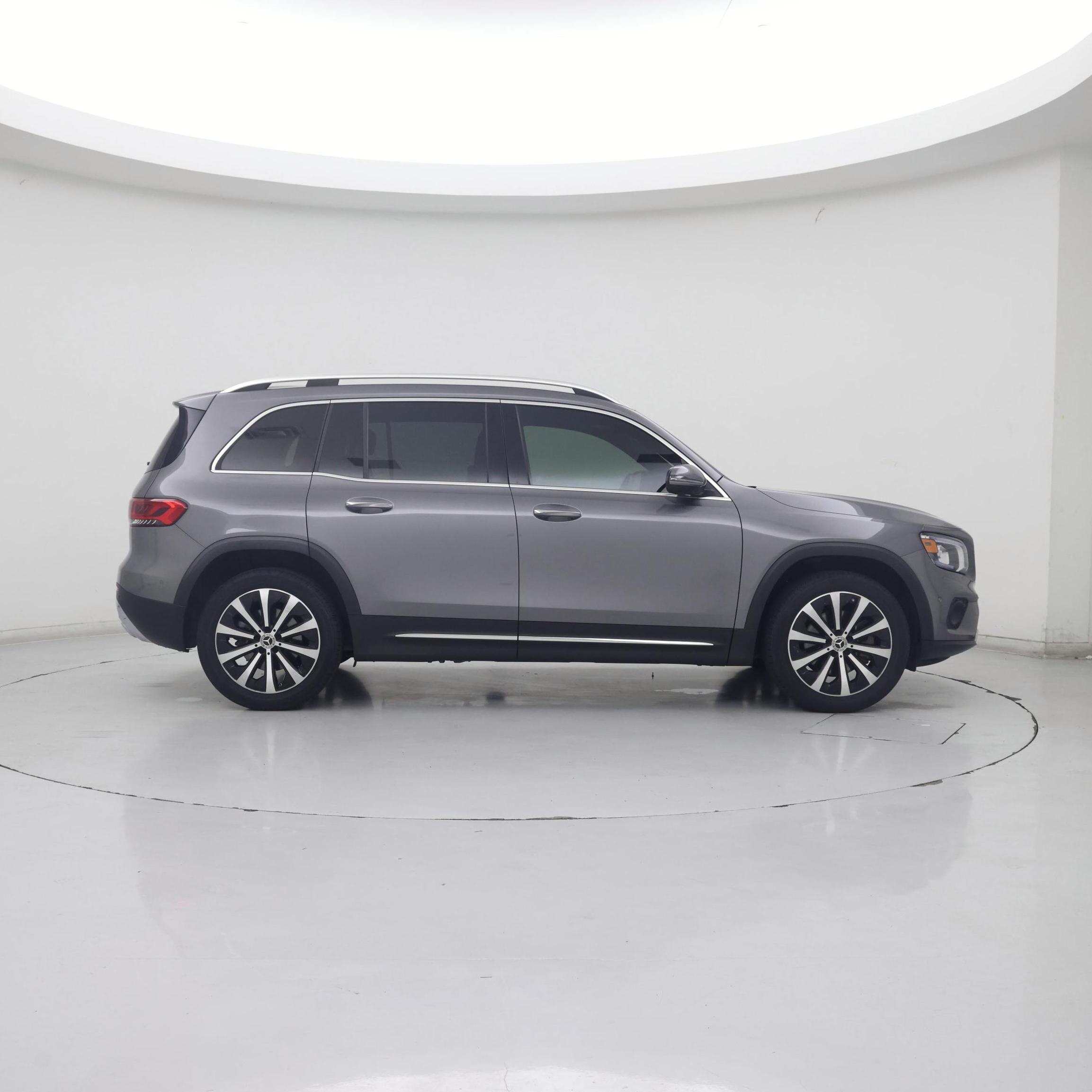 Thumbnail: 2021 Mercedes-Benz GLB - 7