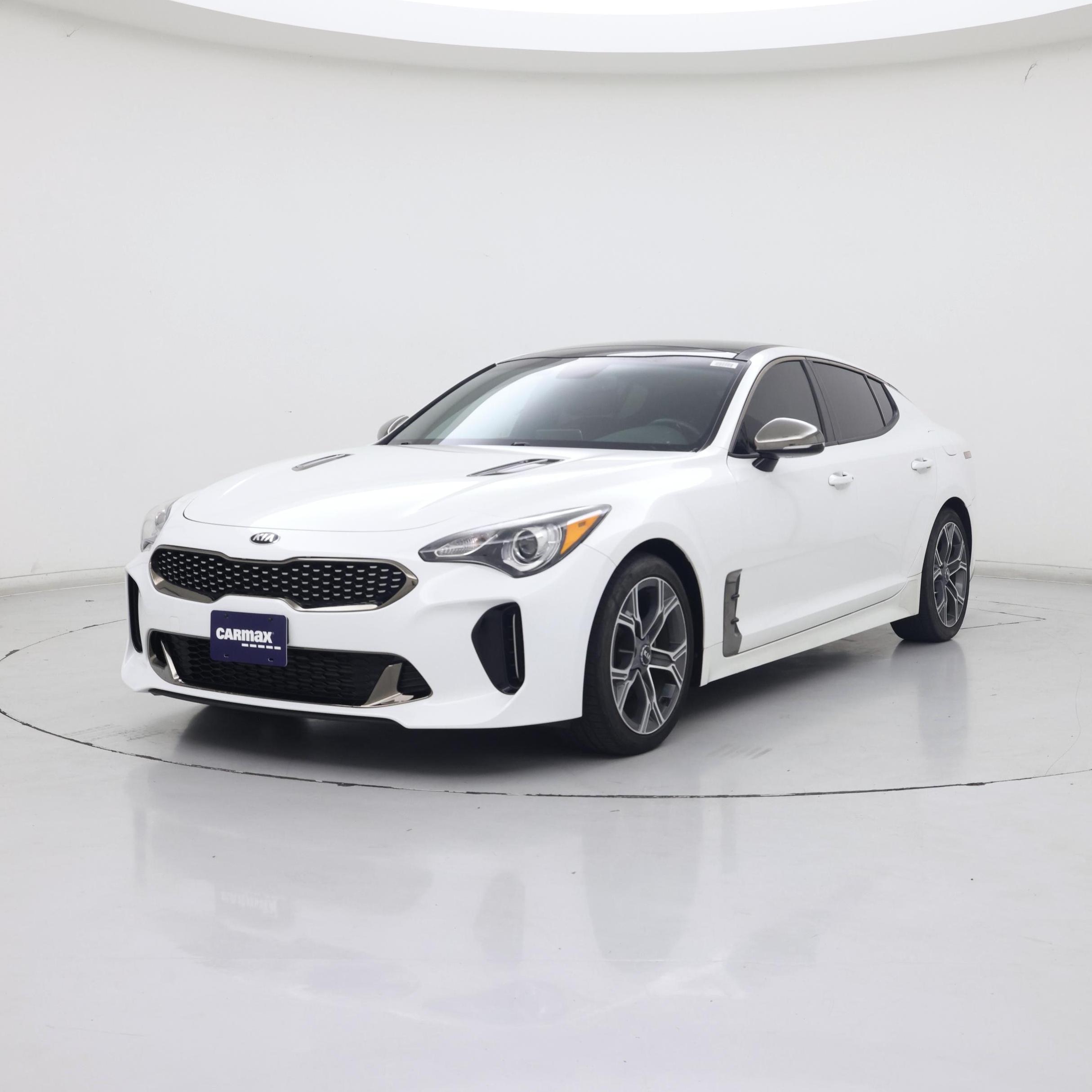 Thumbnail: 2020 Kia Stinger - 4