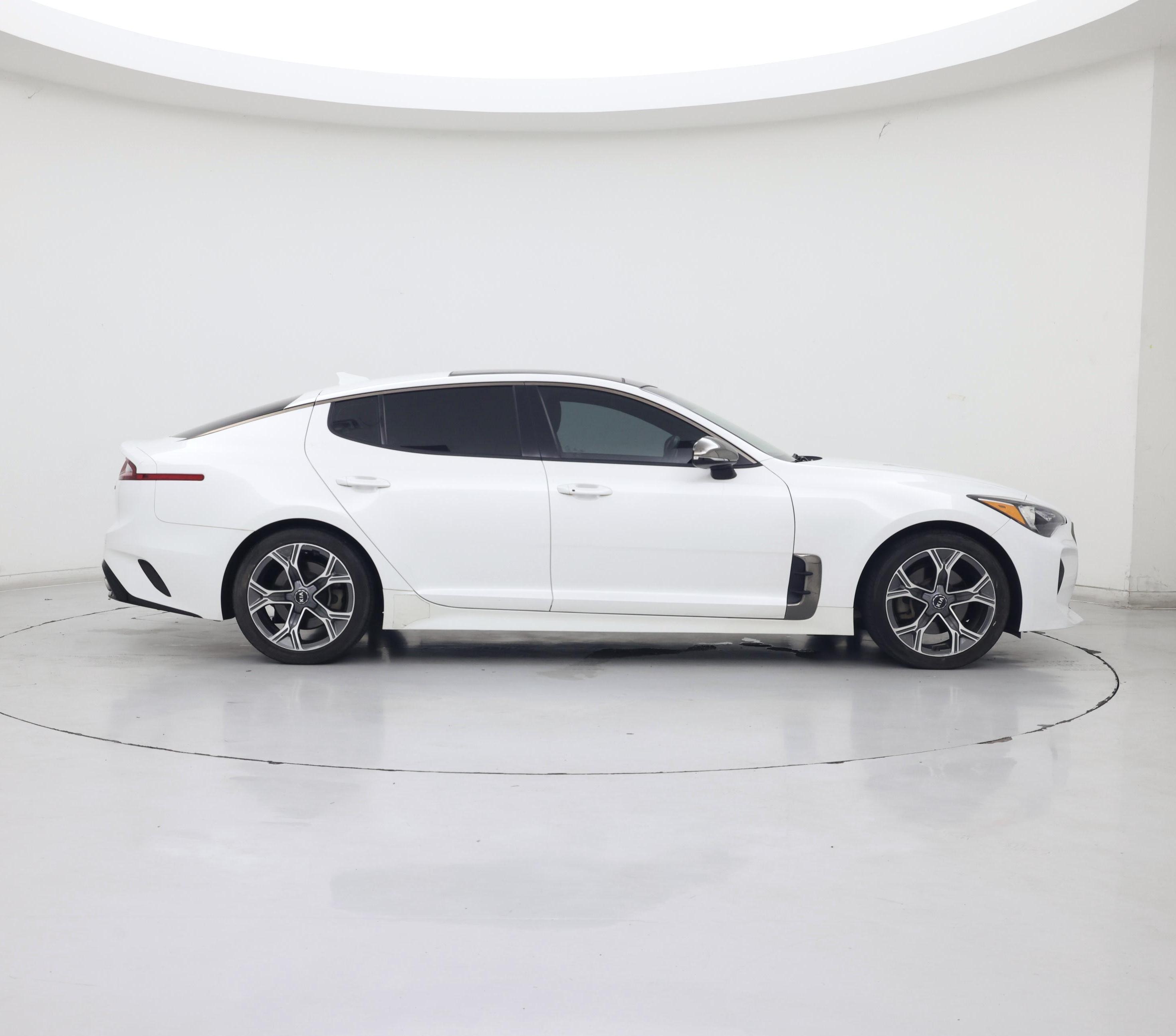 Thumbnail: 2020 Kia Stinger - 7