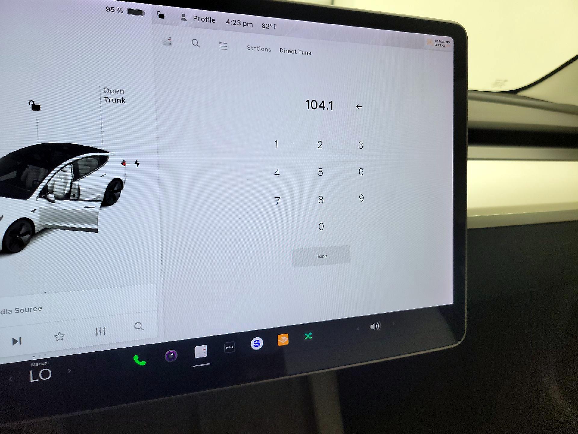 Thumbnail: 2021 Tesla Model 3 - 15