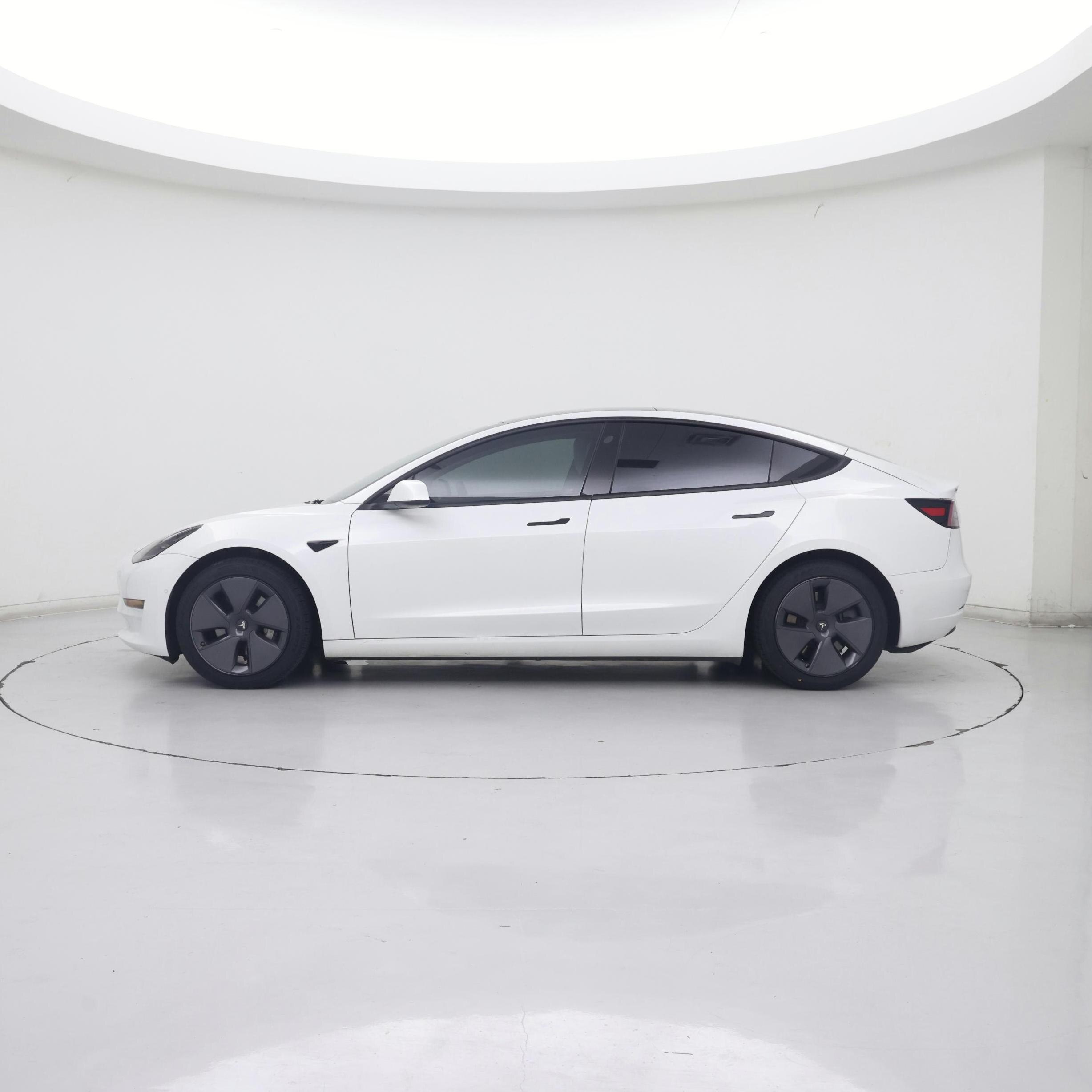 Thumbnail: 2021 Tesla Model 3 - 3