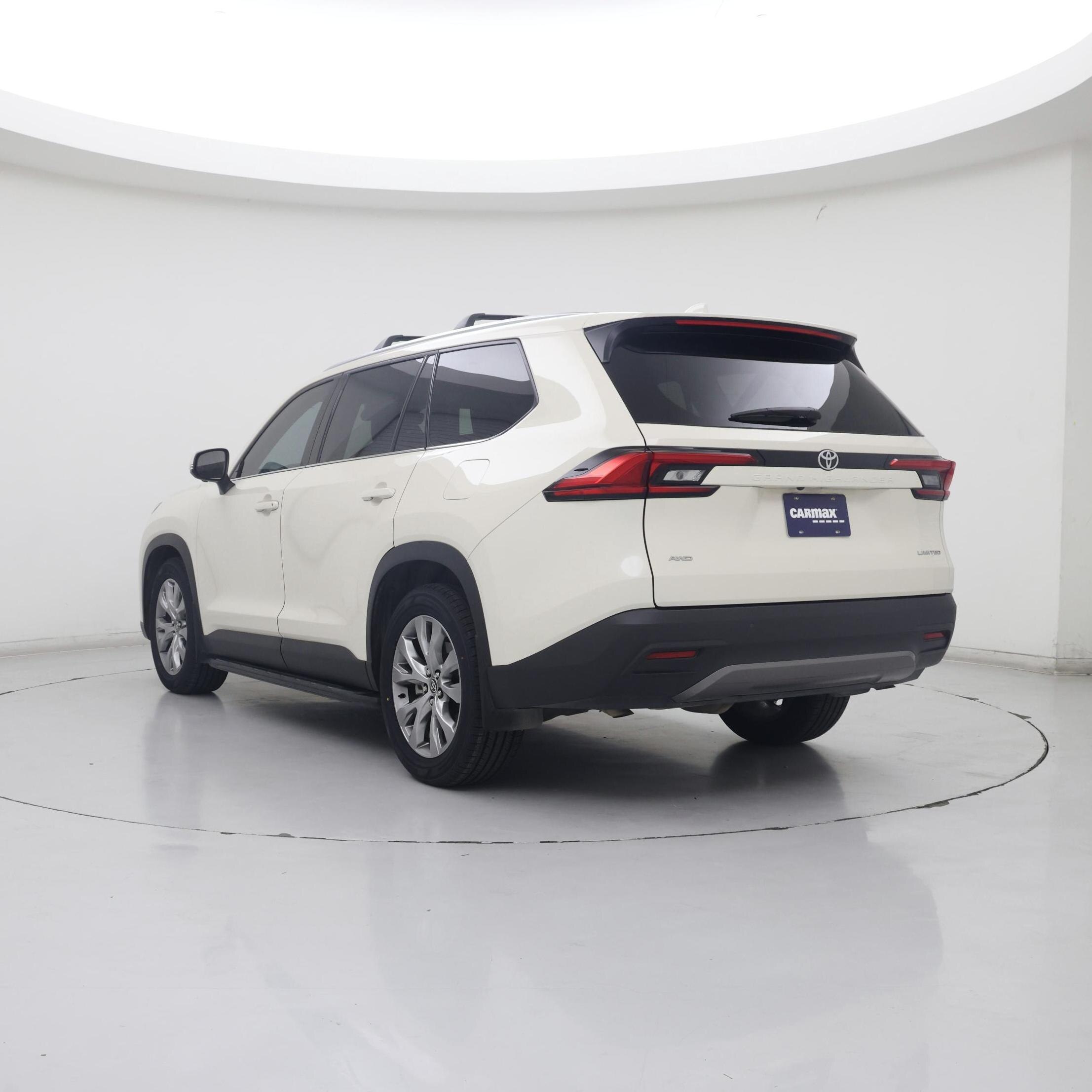 Thumbnail: 2024 Toyota Grand Highlander - 2