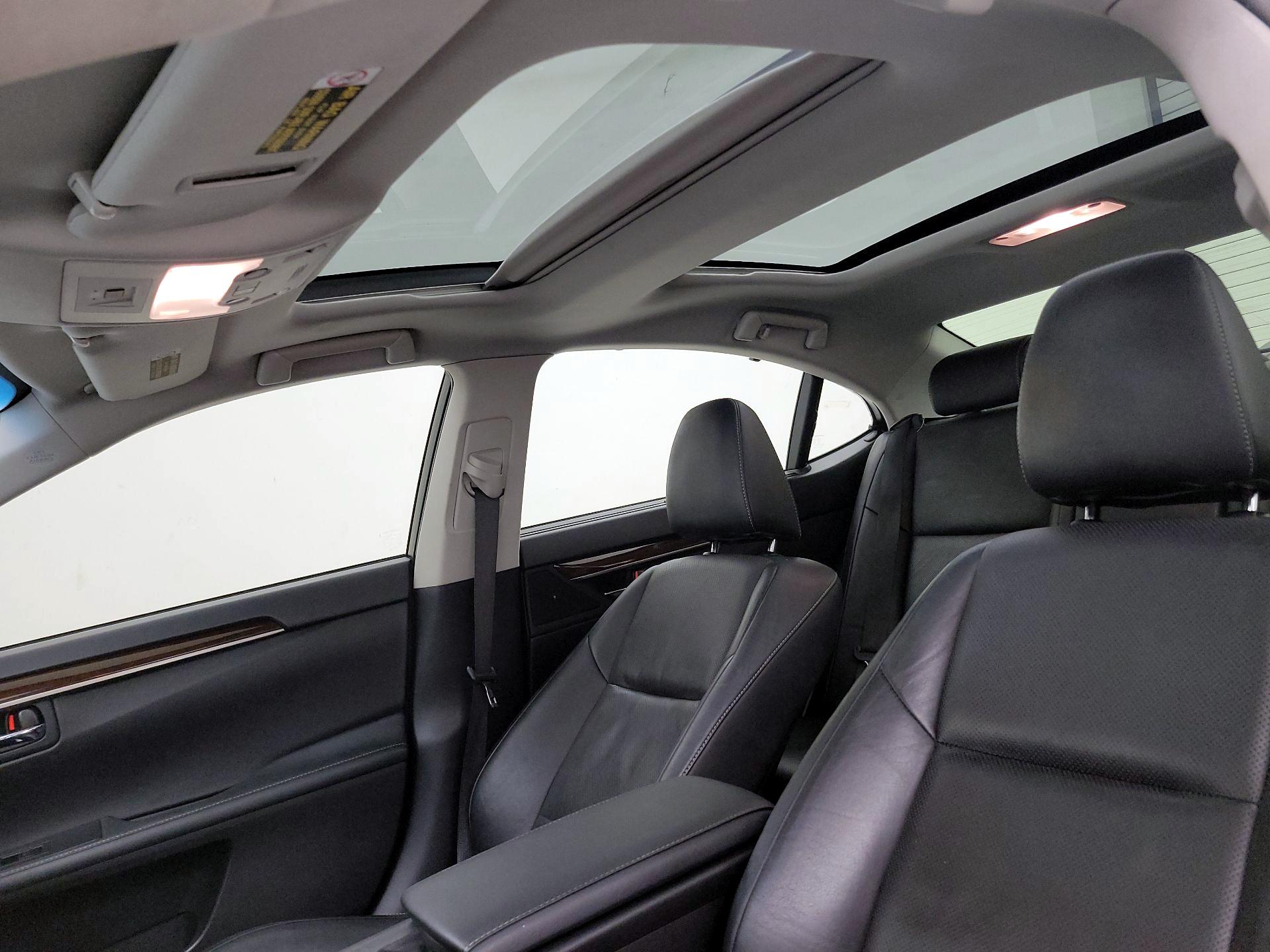 Thumbnail: 2014 Lexus ES - 20