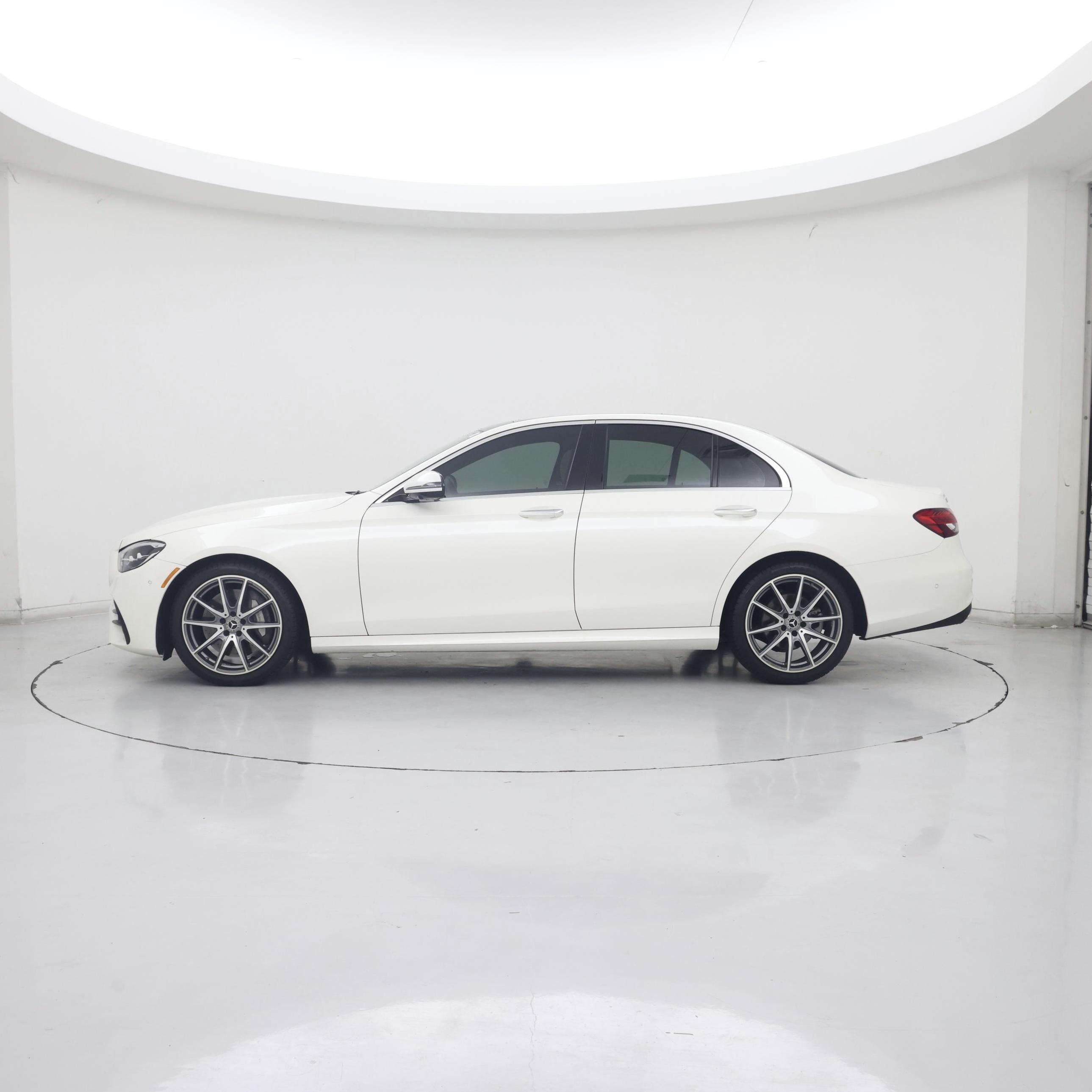 Thumbnail: 2021 Mercedes-Benz E-Class - 3