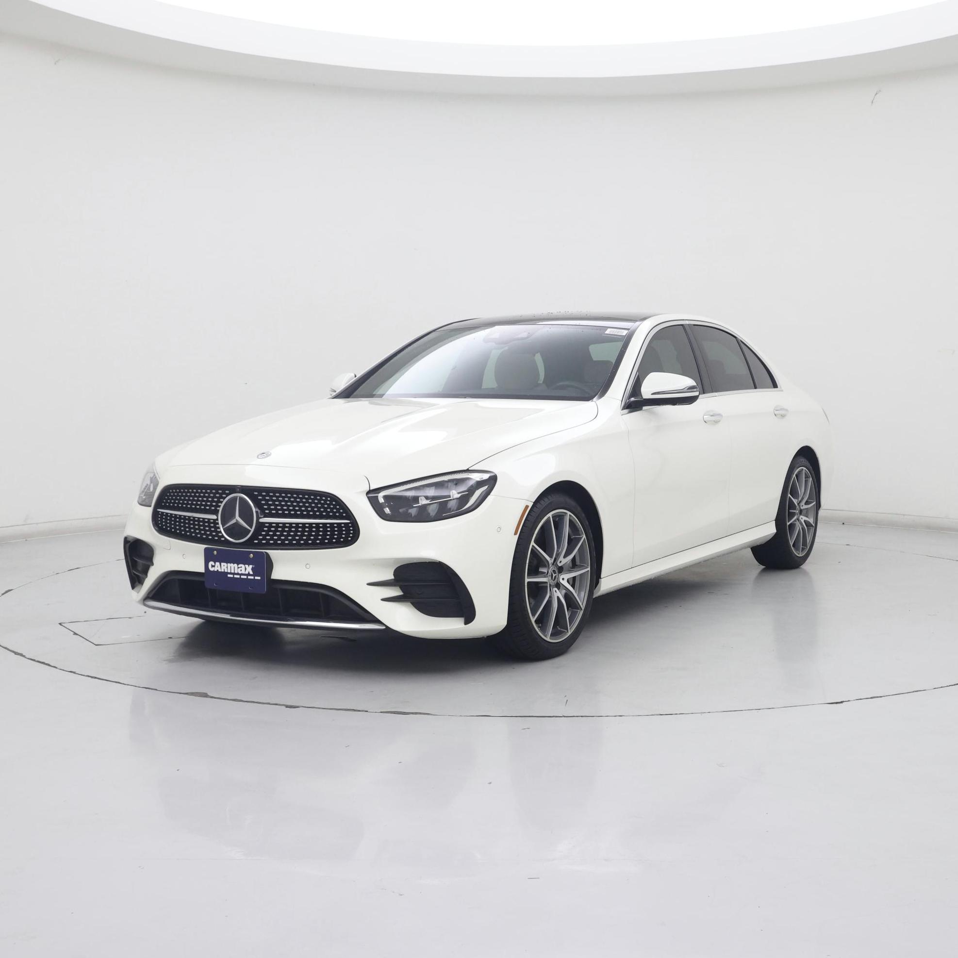 Thumbnail: 2021 Mercedes-Benz E-Class - 4