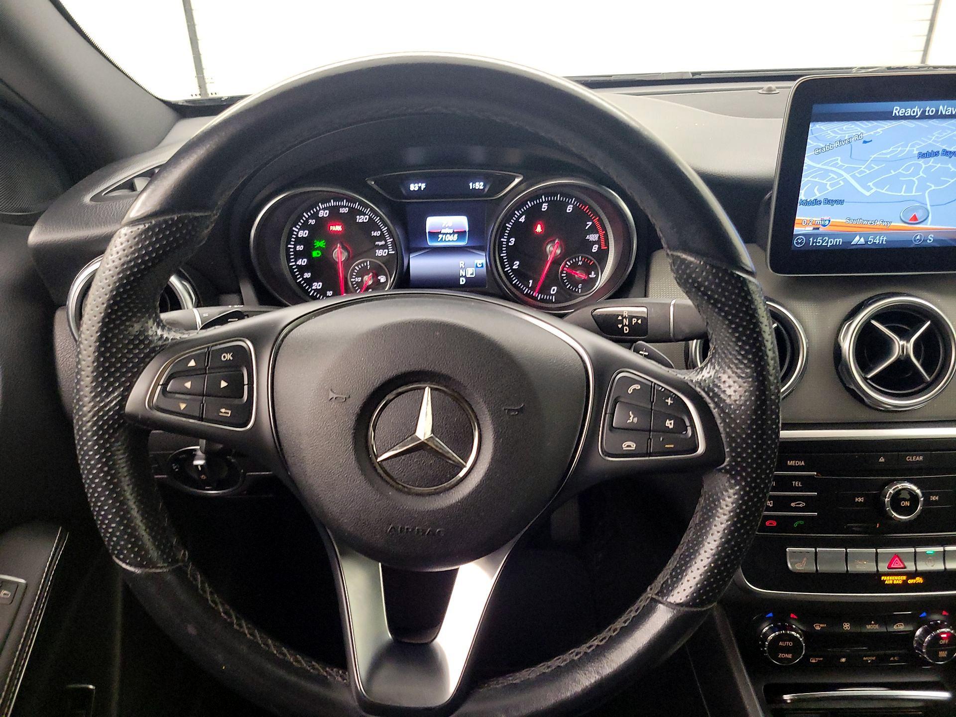 Thumbnail: 2019 Mercedes-Benz GLA - 10