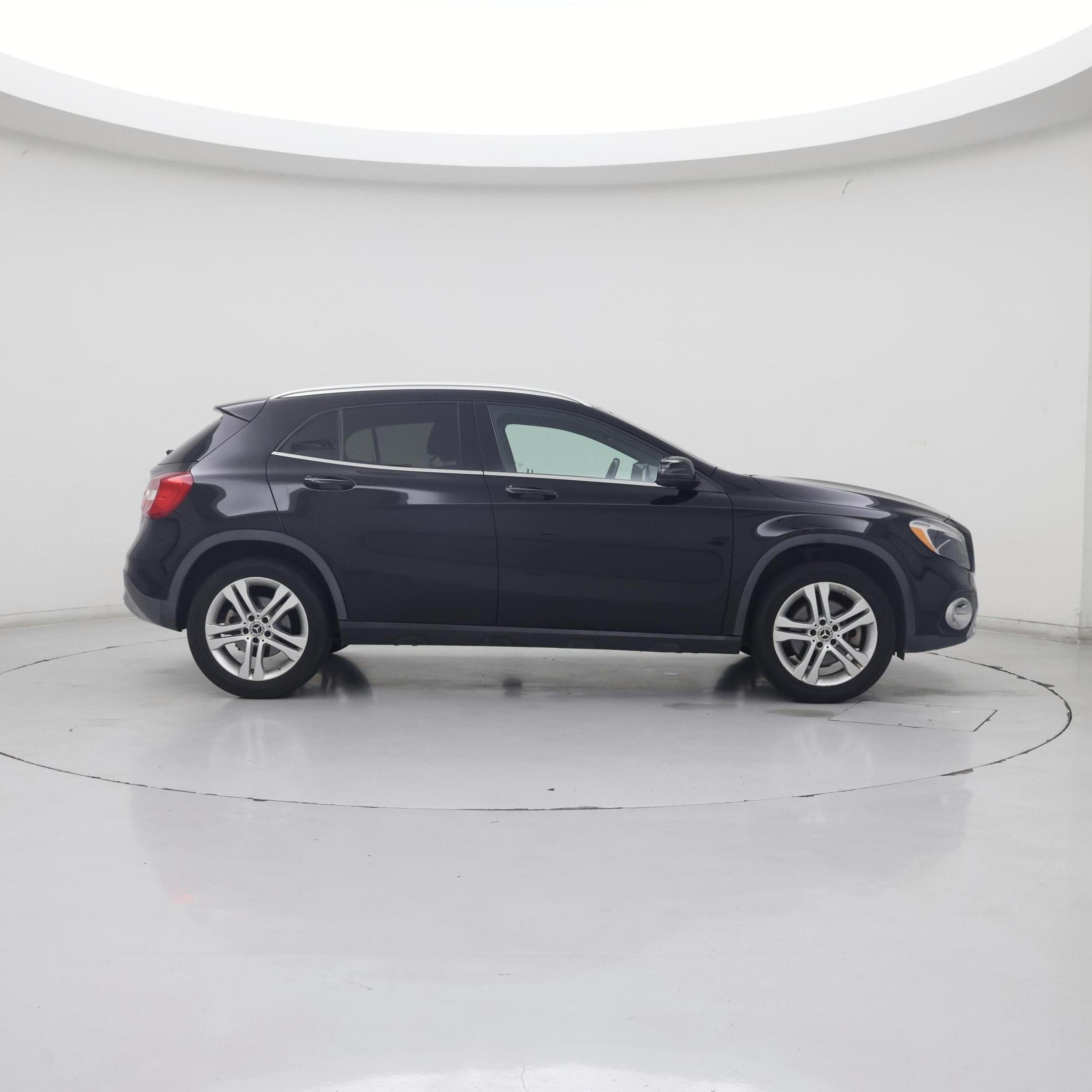 Thumbnail: 2019 Mercedes-Benz GLA - 7