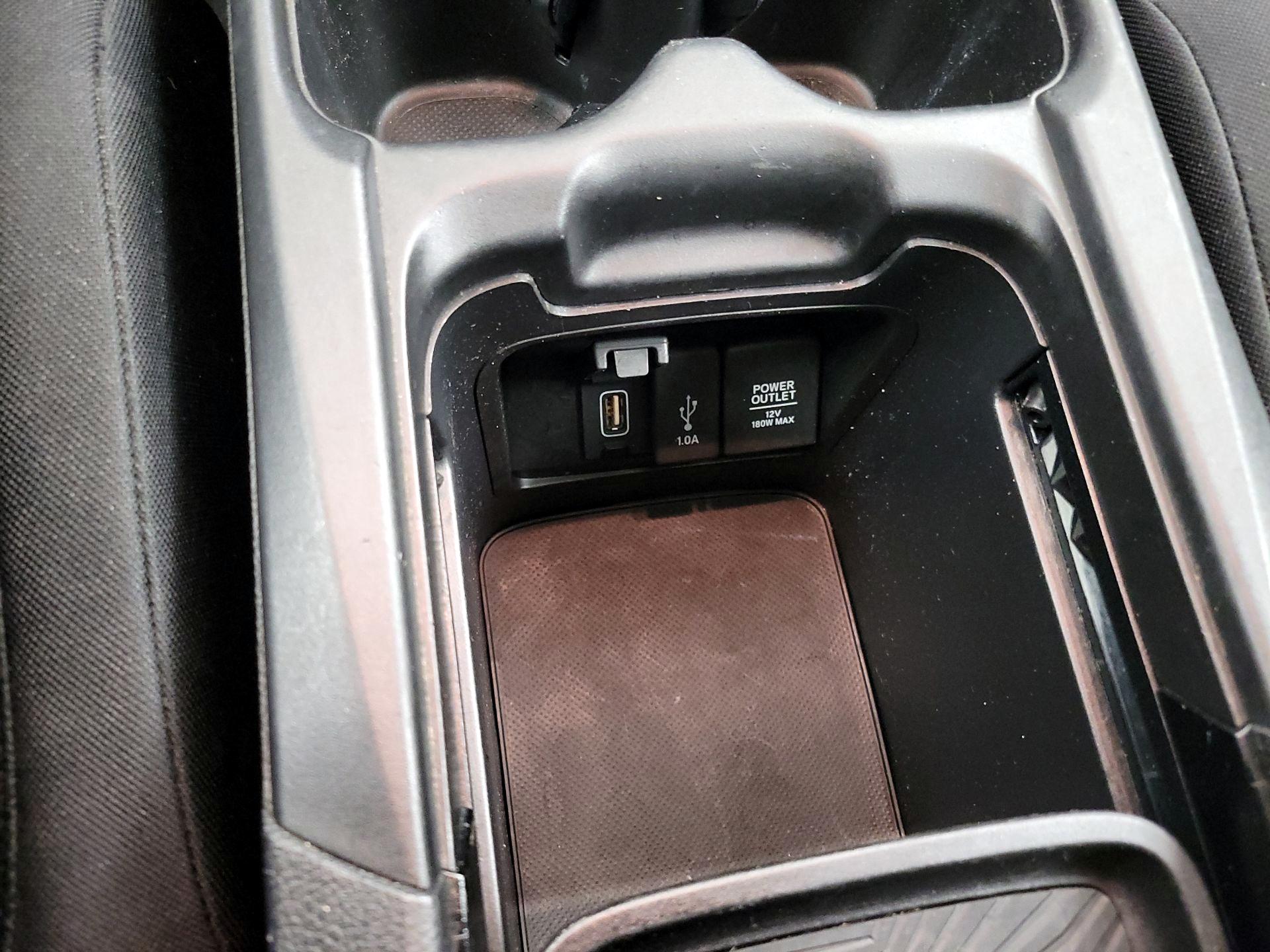 Thumbnail: 2019 Honda CR-V - 18