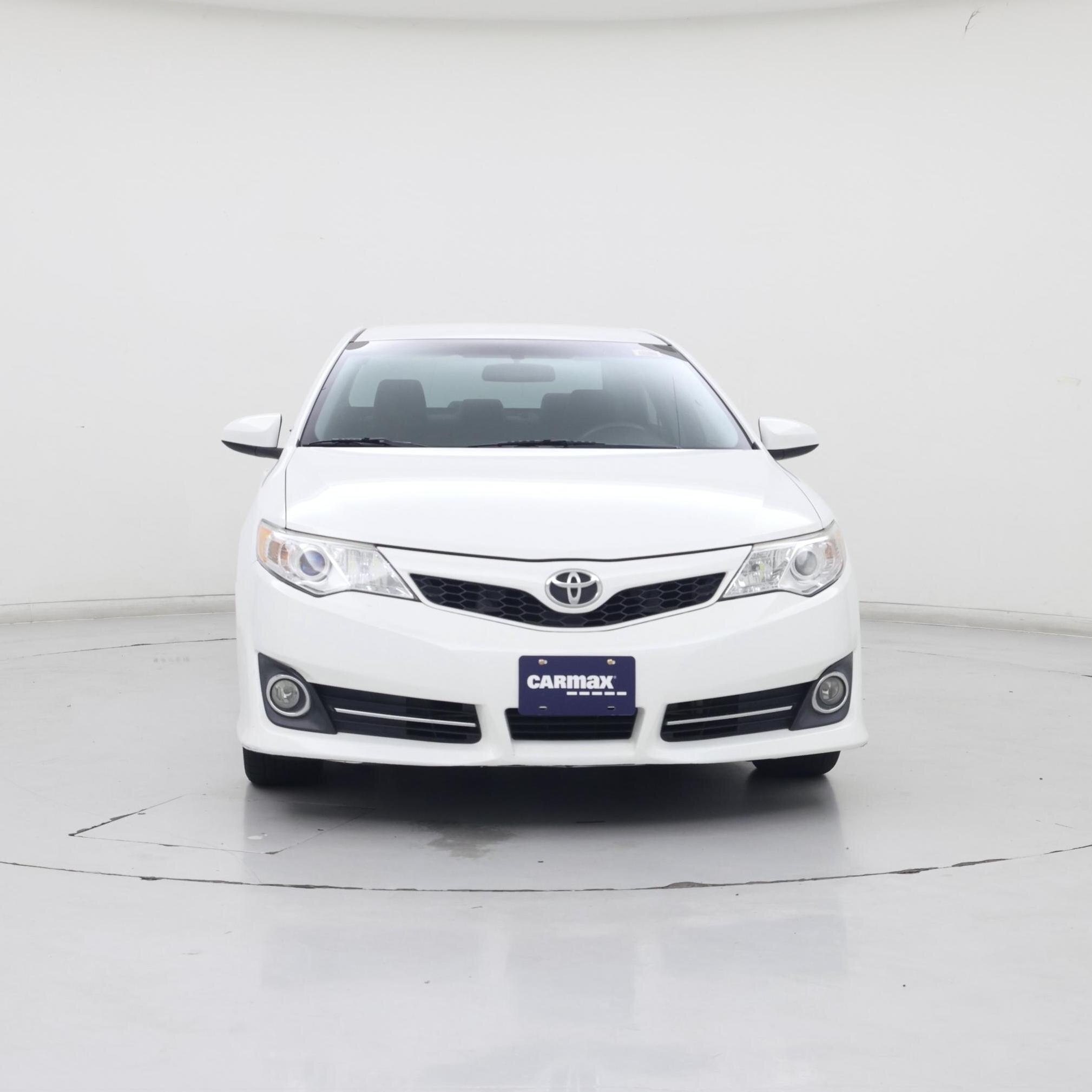 Thumbnail: 2014 Toyota Camry - 5