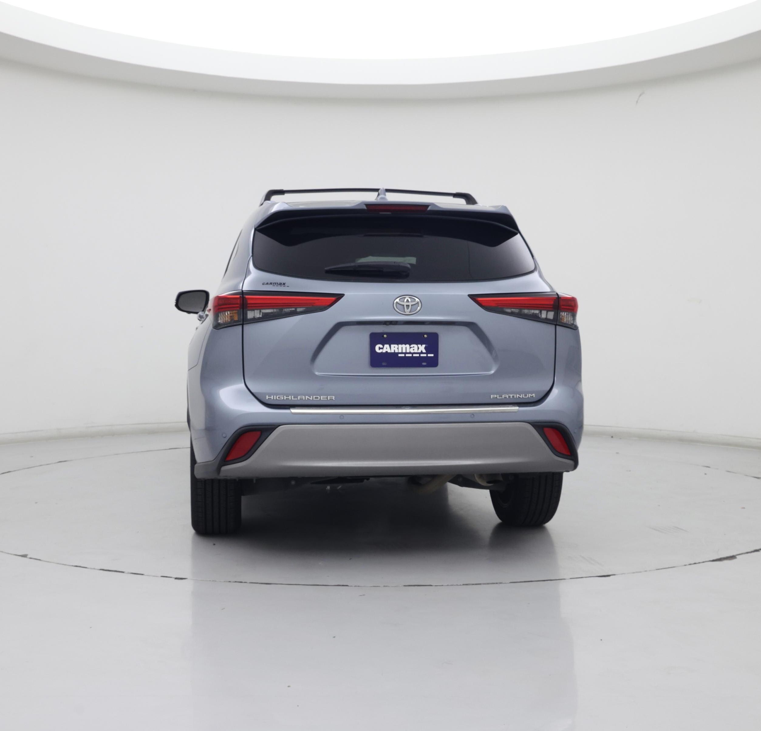 Thumbnail: 2023 Toyota Highlander - 6
