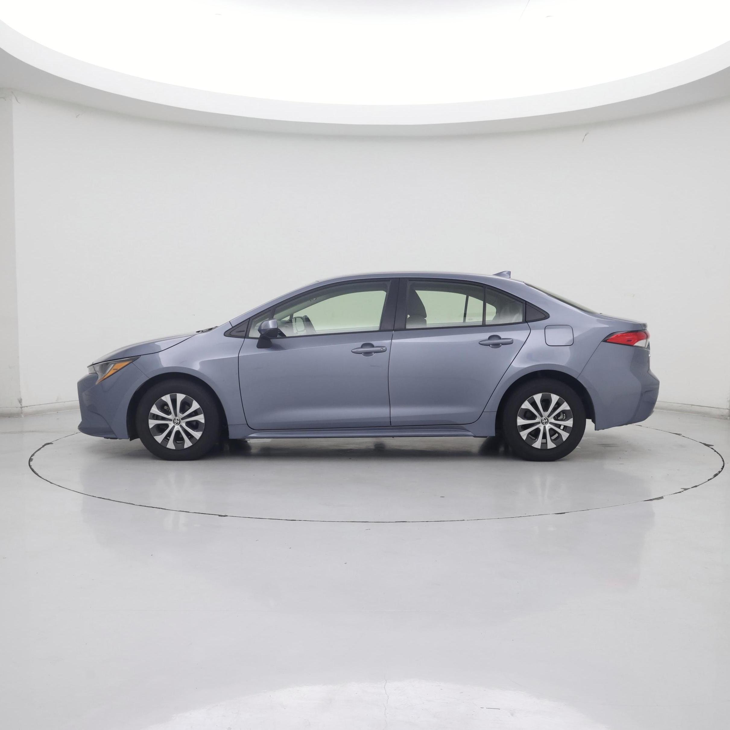 Thumbnail: 2022 Toyota Corolla - 3
