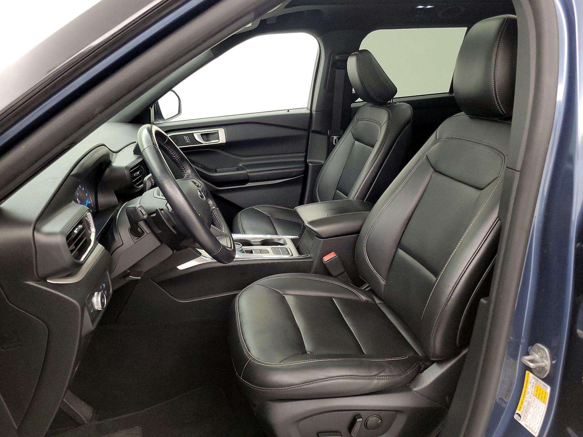 Thumbnail: 2020 Ford Explorer - 11