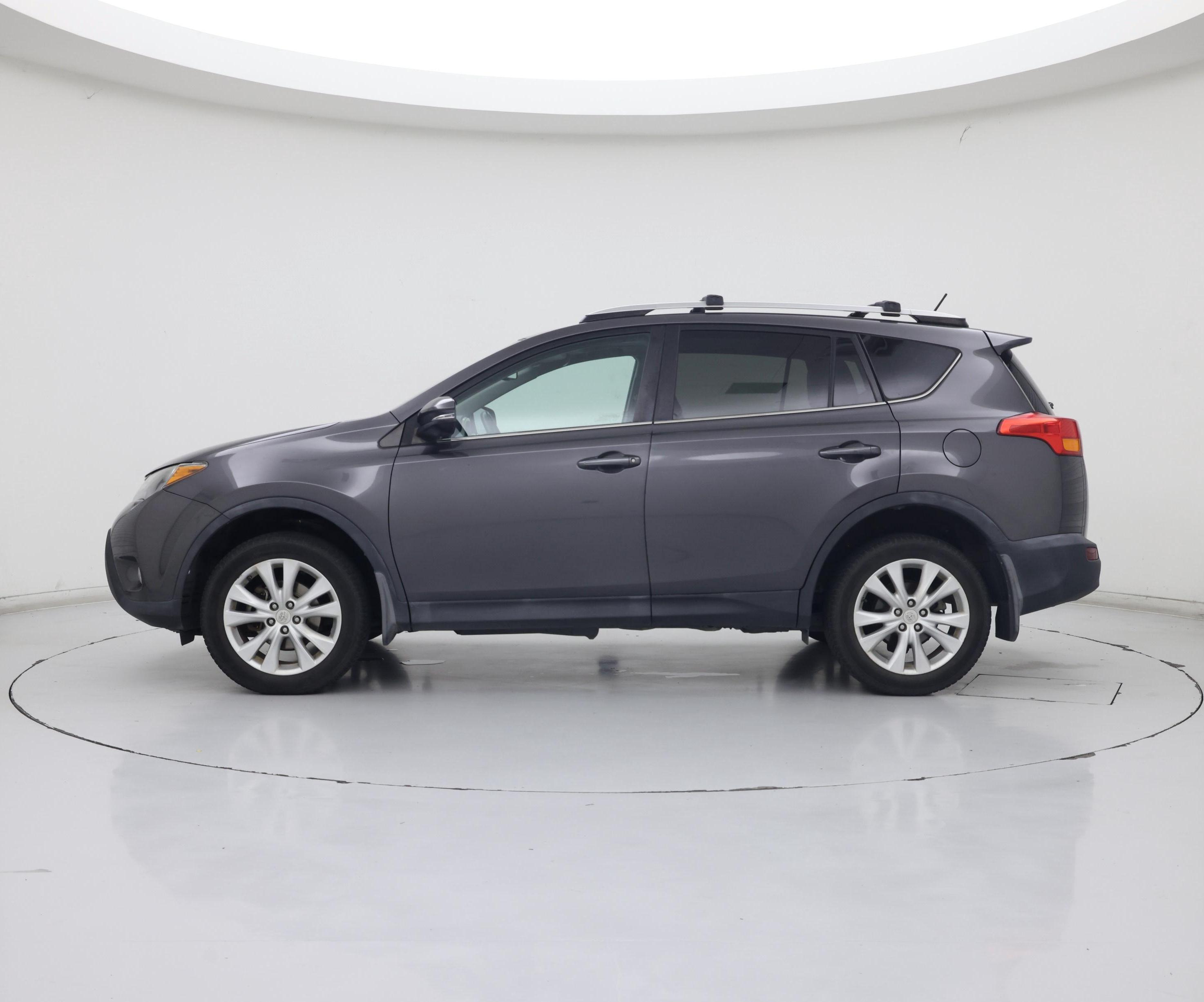 Thumbnail: 2015 Toyota RAV4 - 3