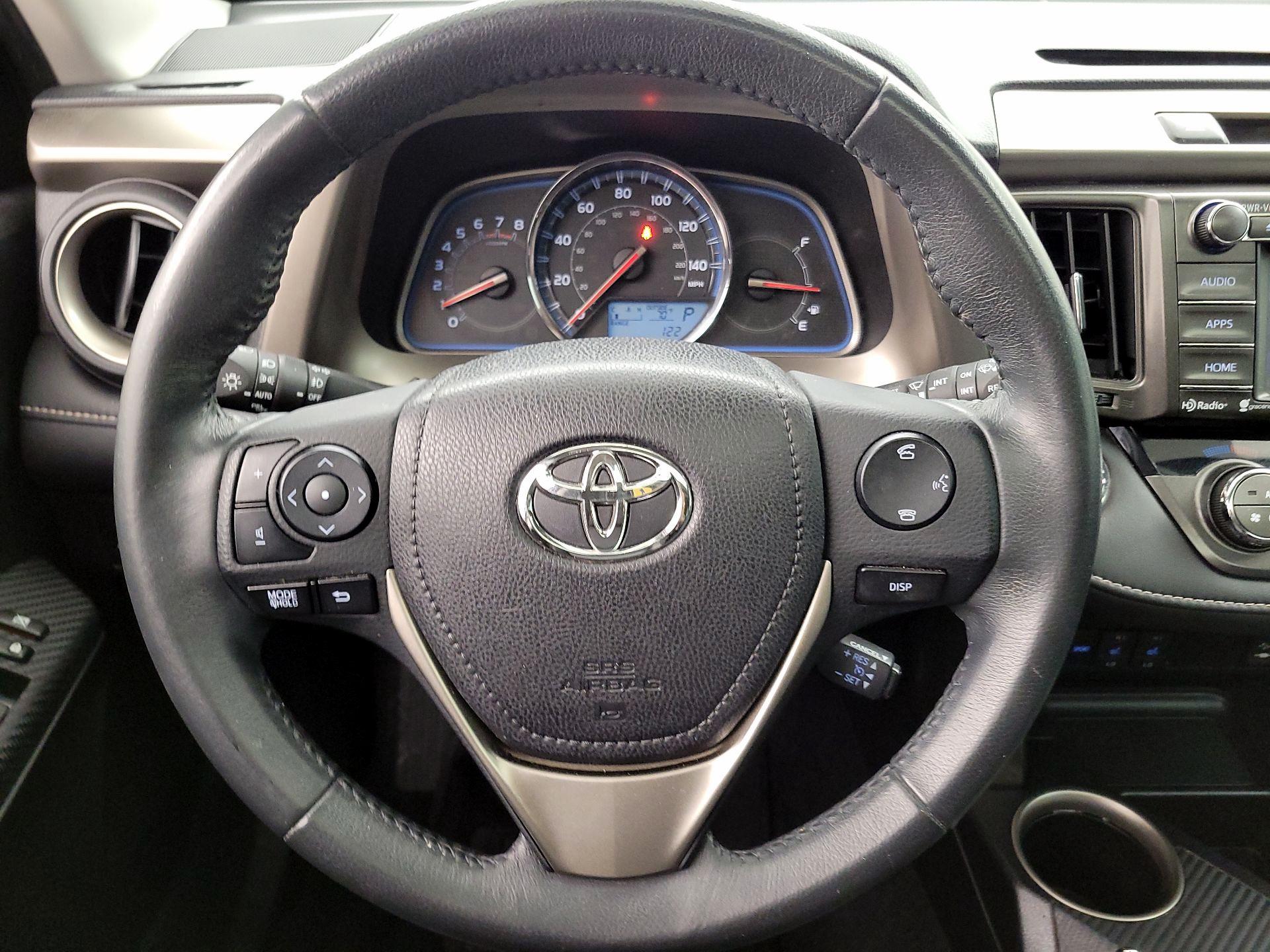 Thumbnail: 2014 Toyota RAV4 - 10