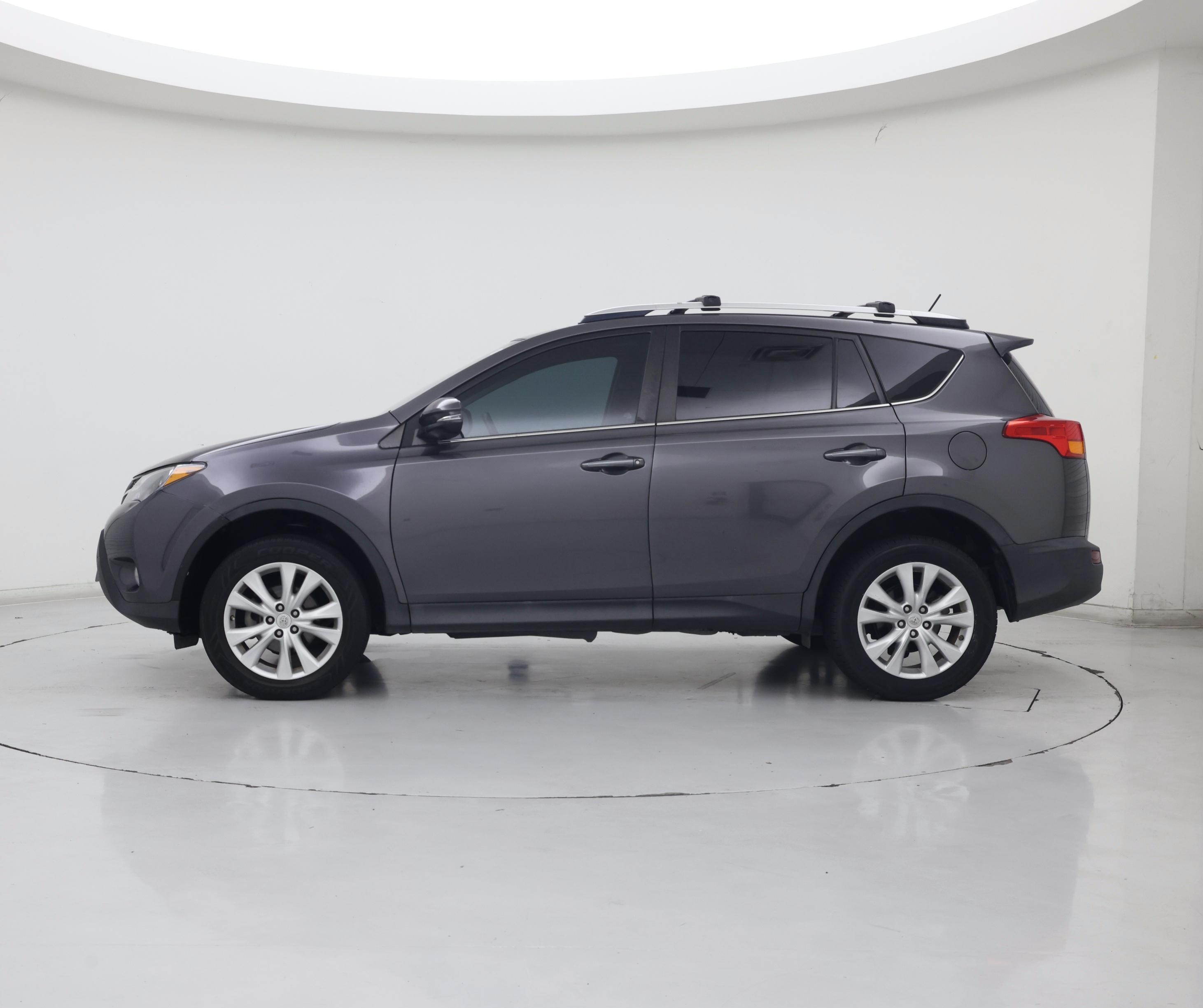 Thumbnail: 2014 Toyota RAV4 - 3