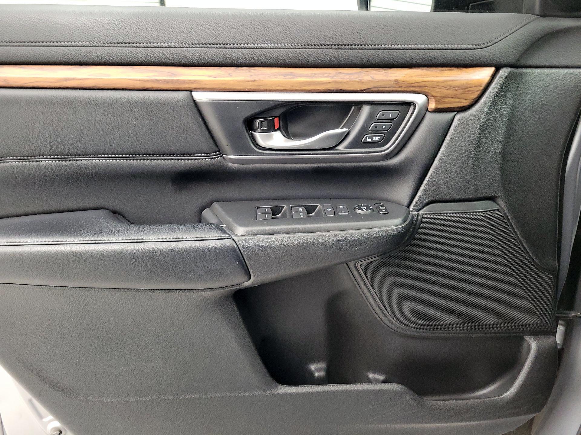 Thumbnail: 2018 Honda CR-V - 12