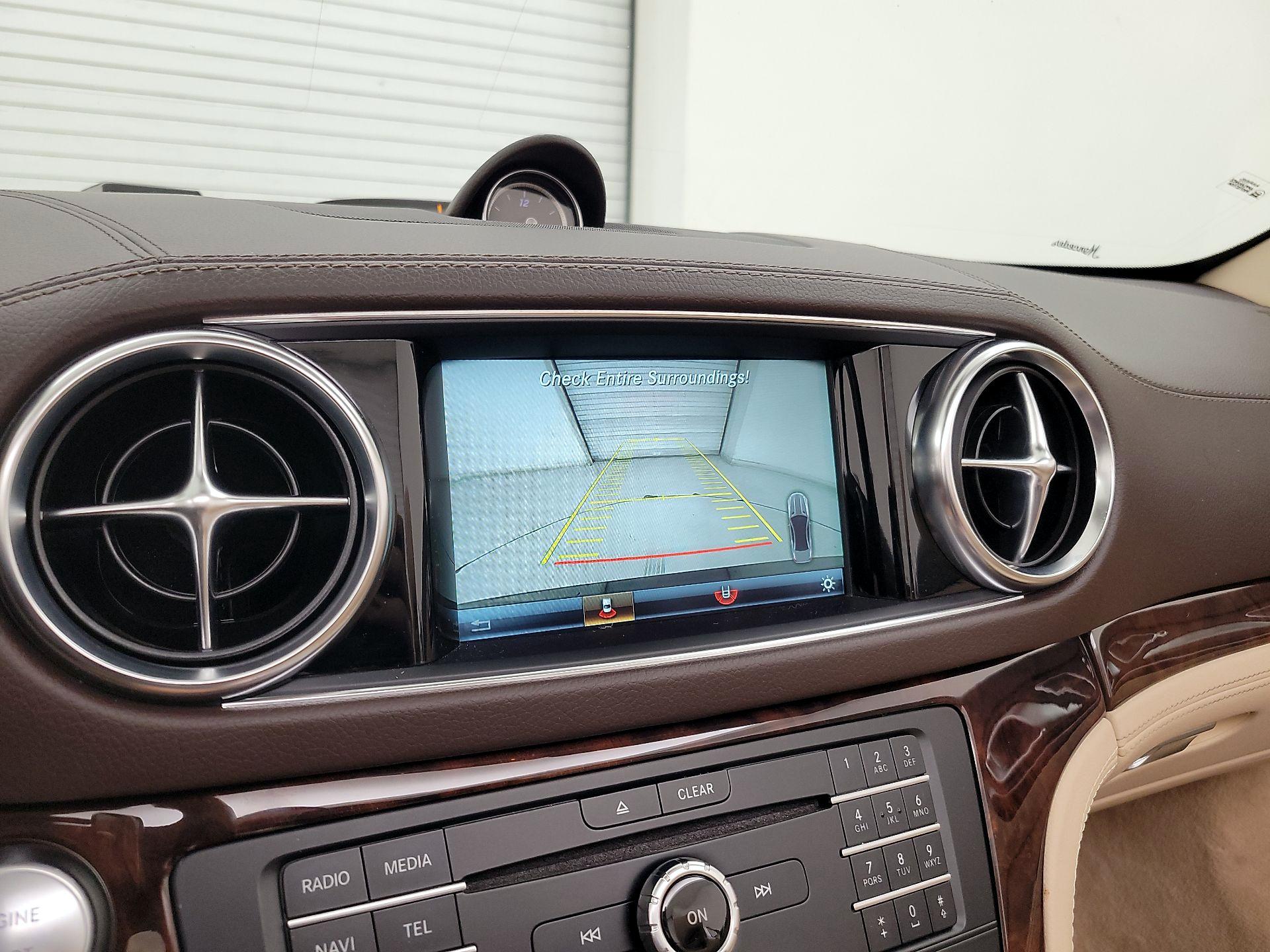 Thumbnail: 2018 Mercedes-Benz SL-Class - 15