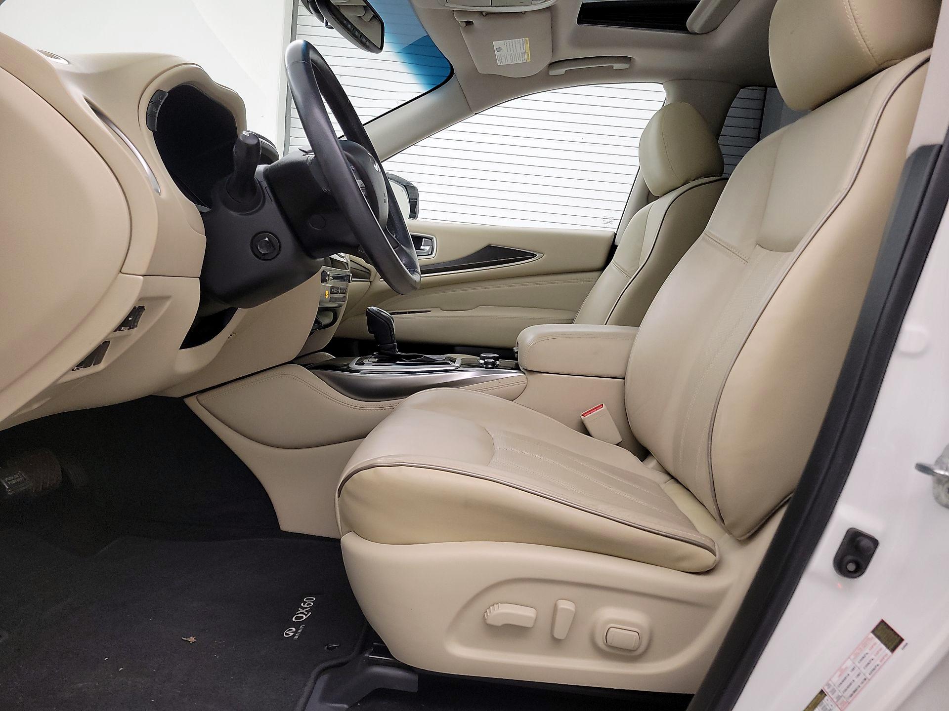Thumbnail: 2017 INFINITI QX60 - 11