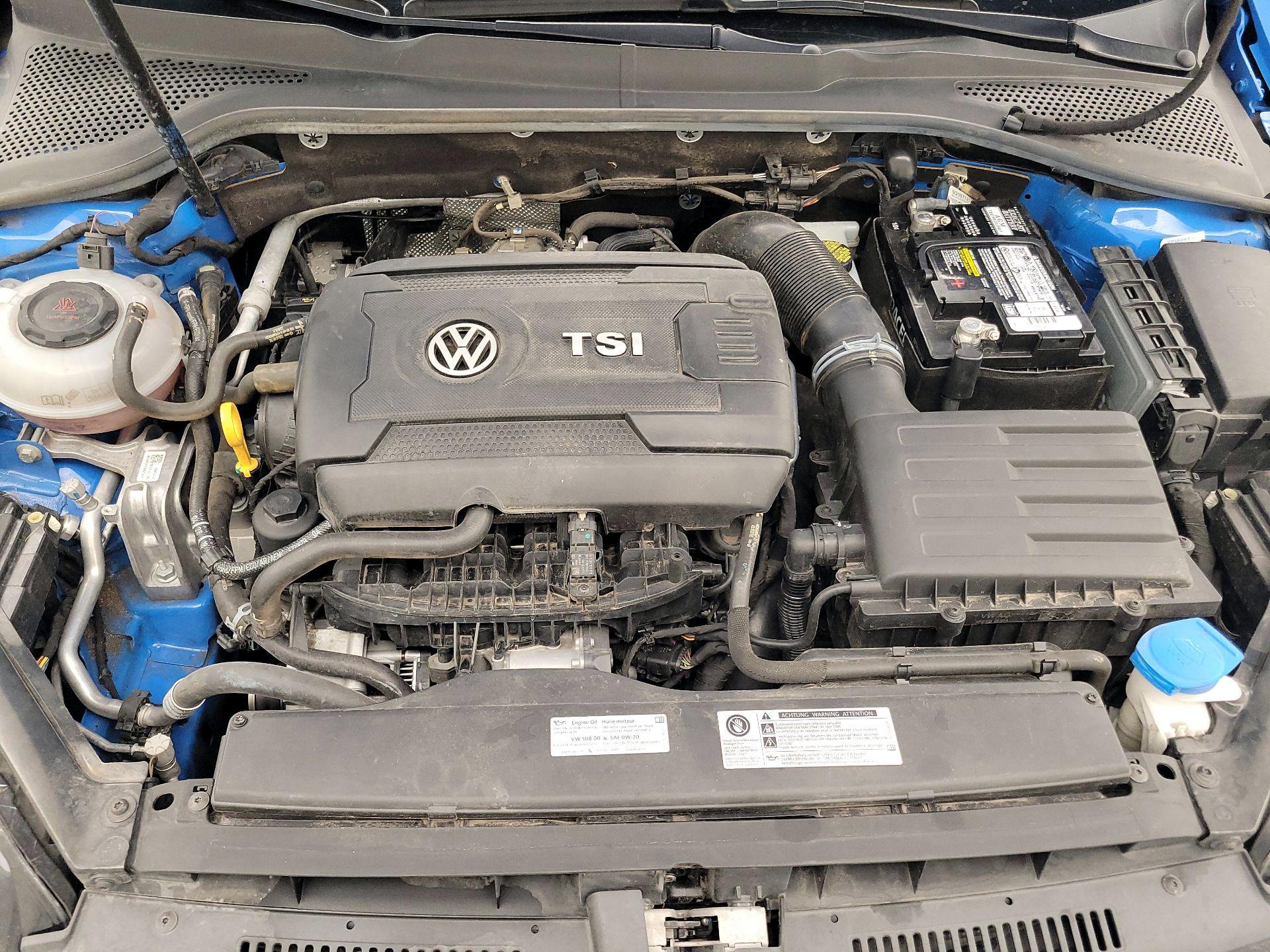Thumbnail: 2019 Volkswagen Golf - 19