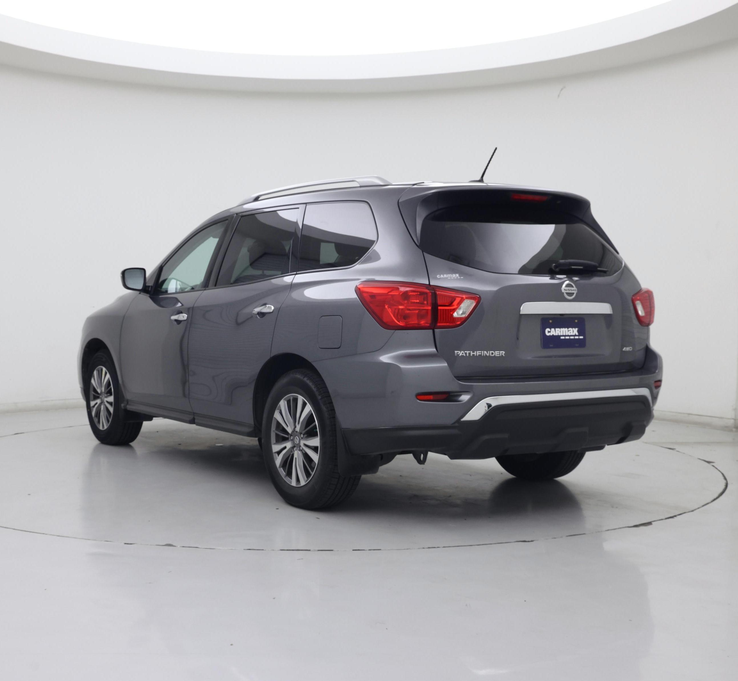 Thumbnail: 2018 Nissan Pathfinder - 2