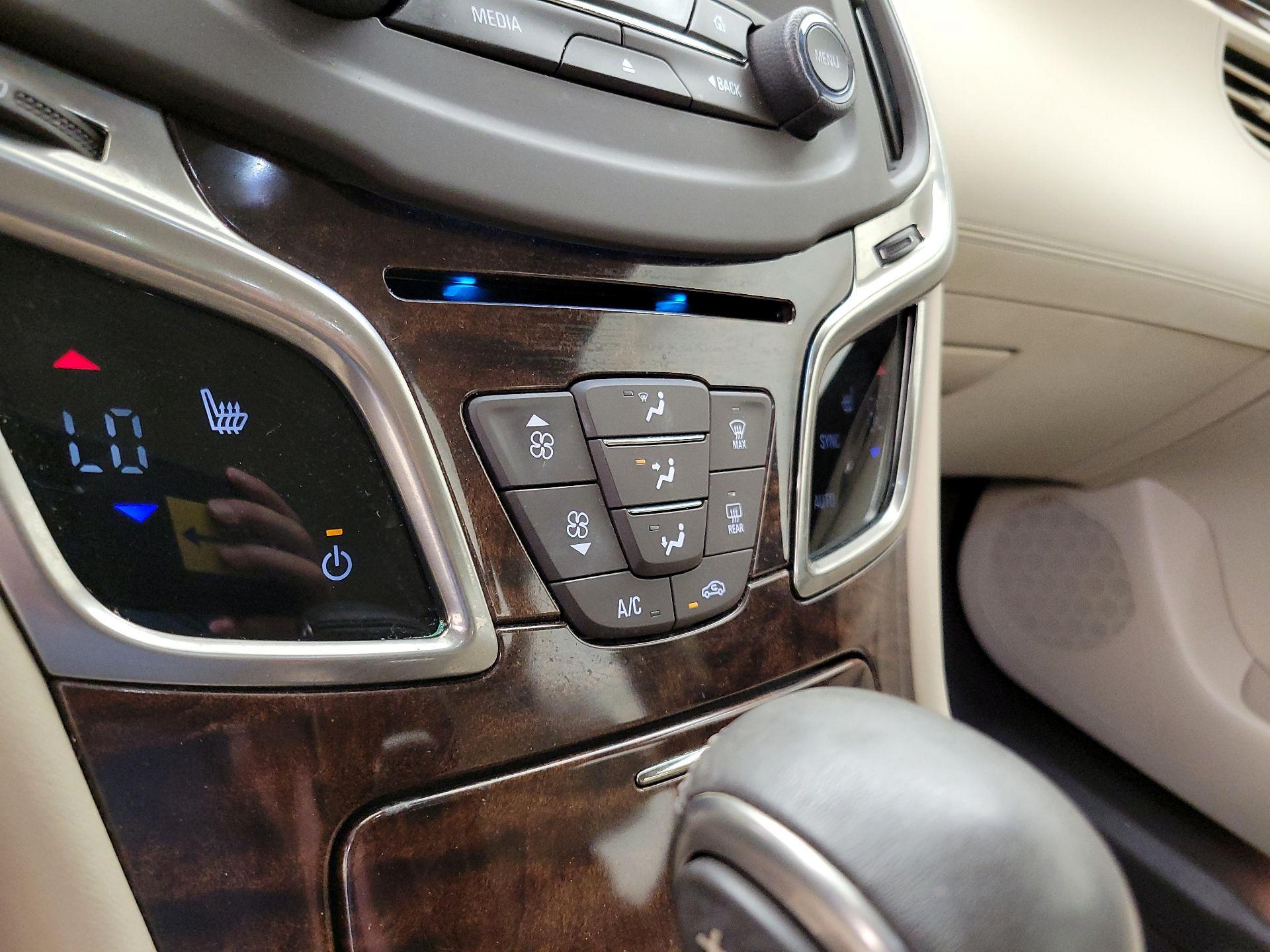 Thumbnail: 2015 Buick LaCrosse - 16