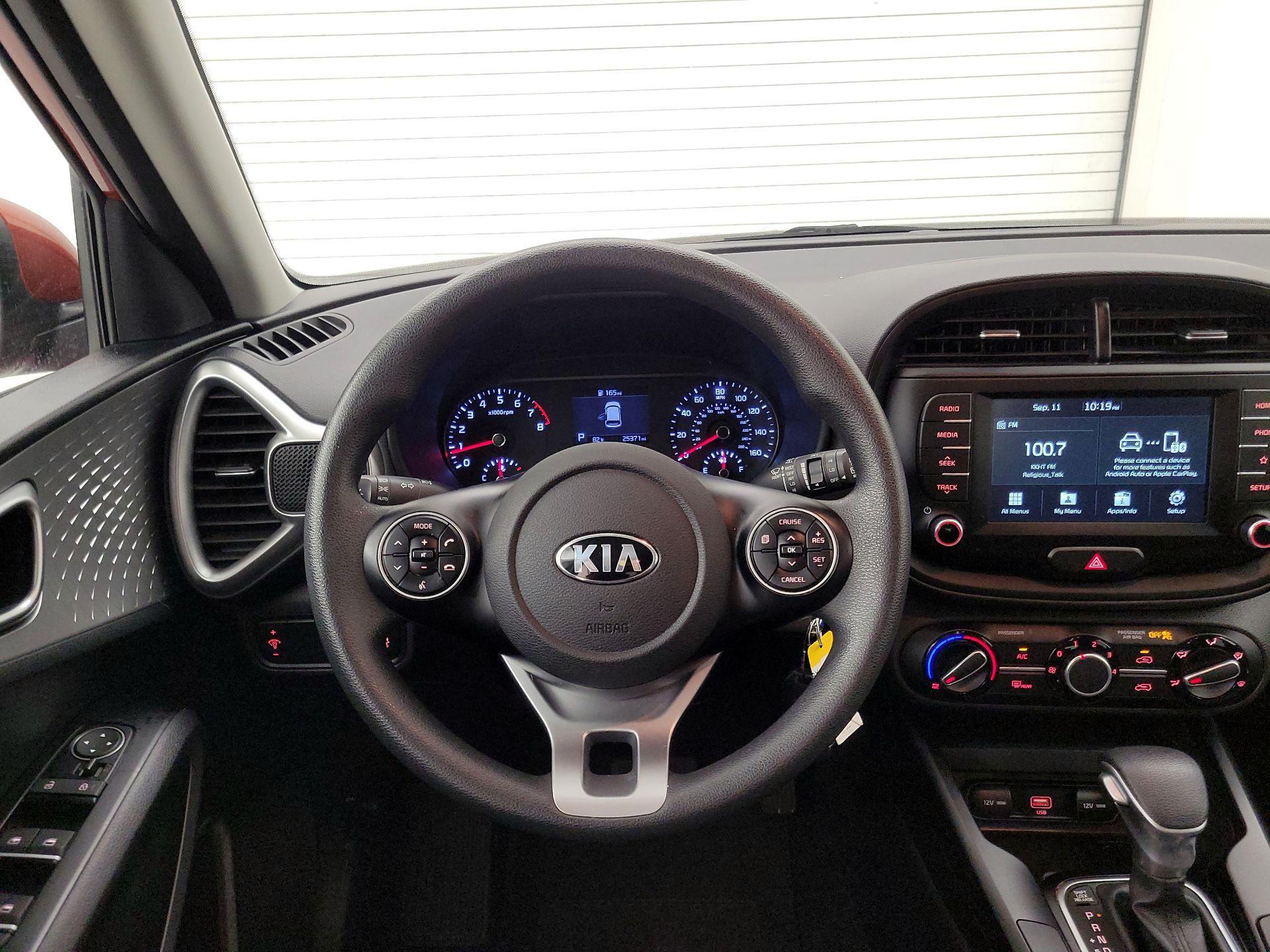 Thumbnail: 2020 Kia Soul - 10