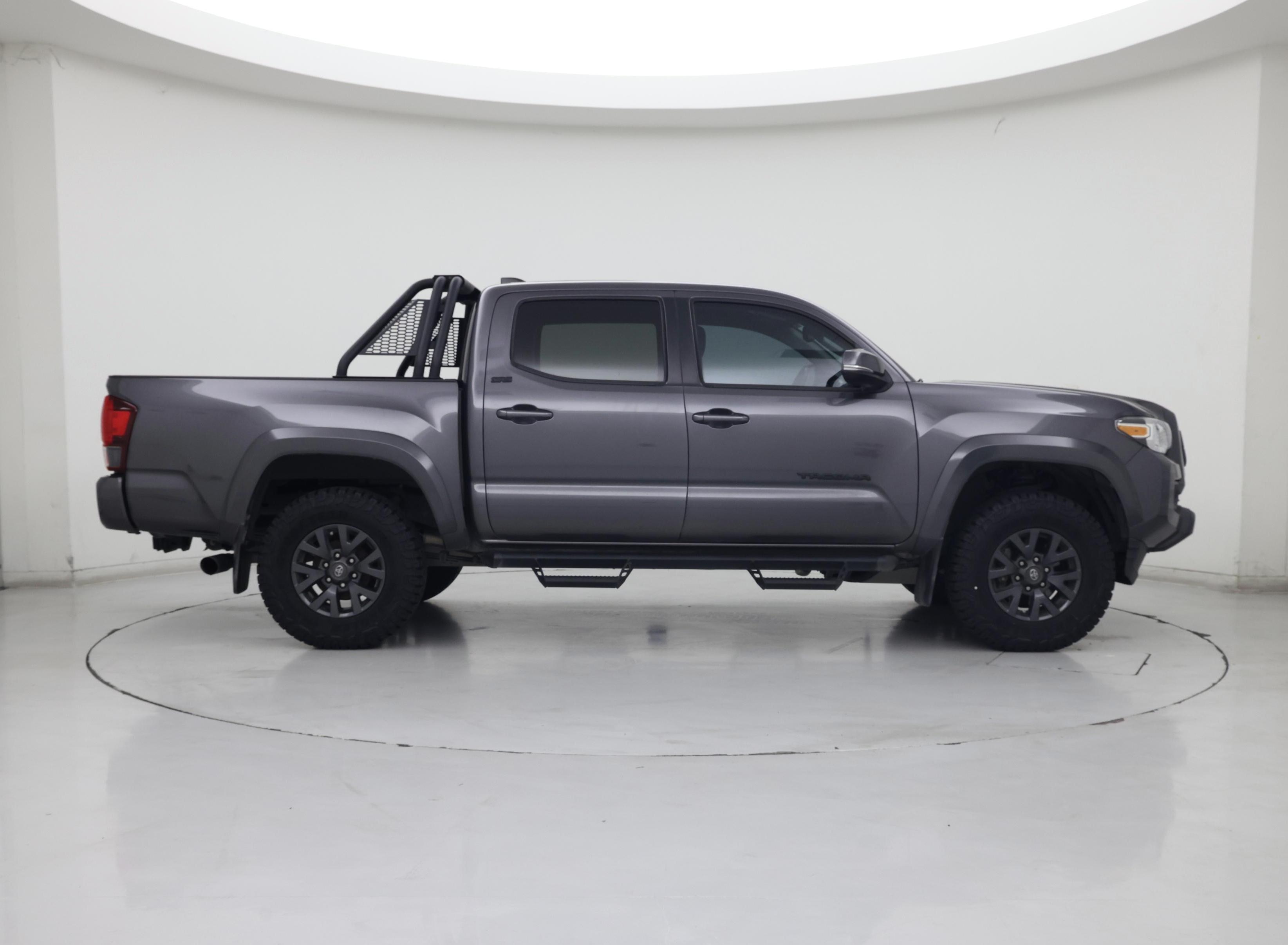 Thumbnail: 2023 Toyota Tacoma - 7