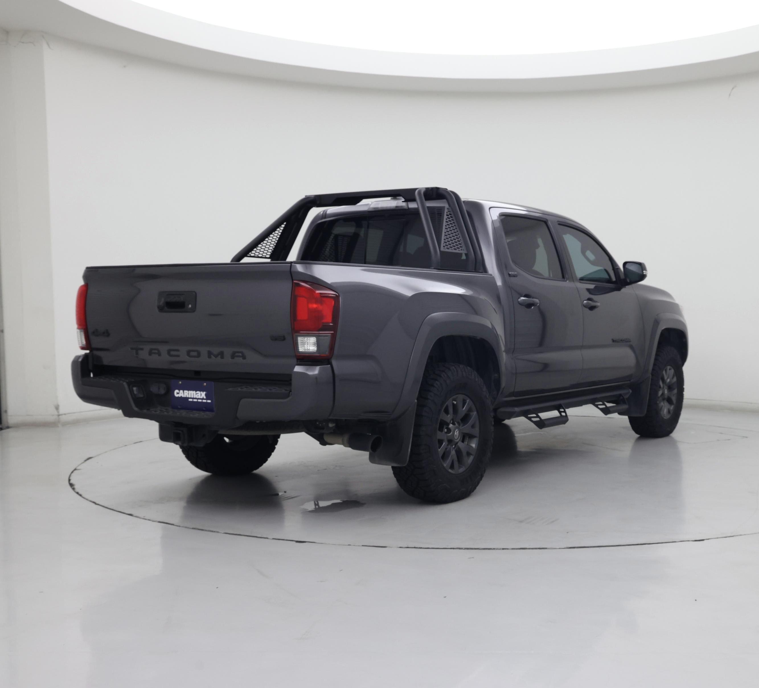 Thumbnail: 2023 Toyota Tacoma - 8