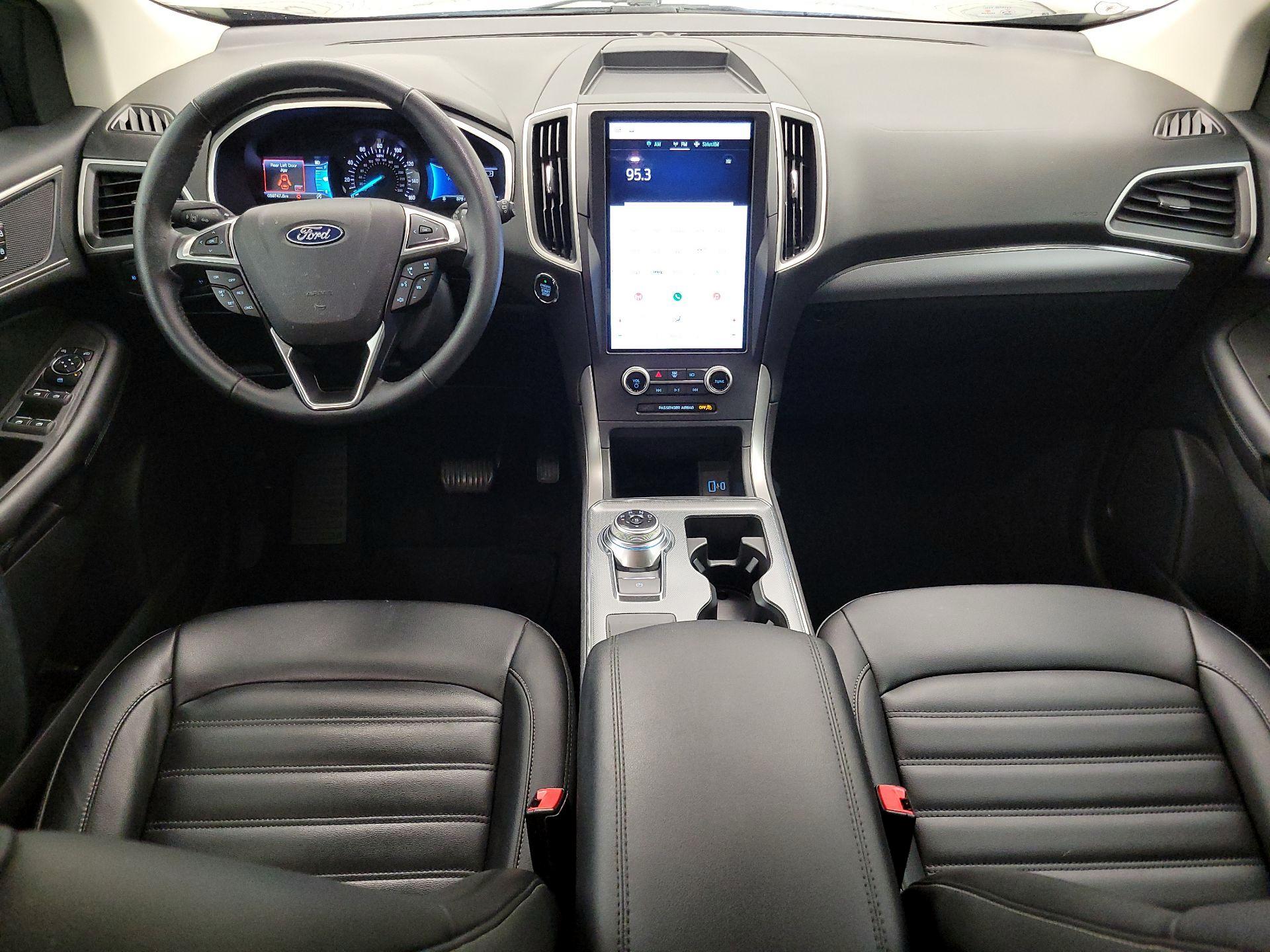 Thumbnail: 2021 Ford Edge - 9
