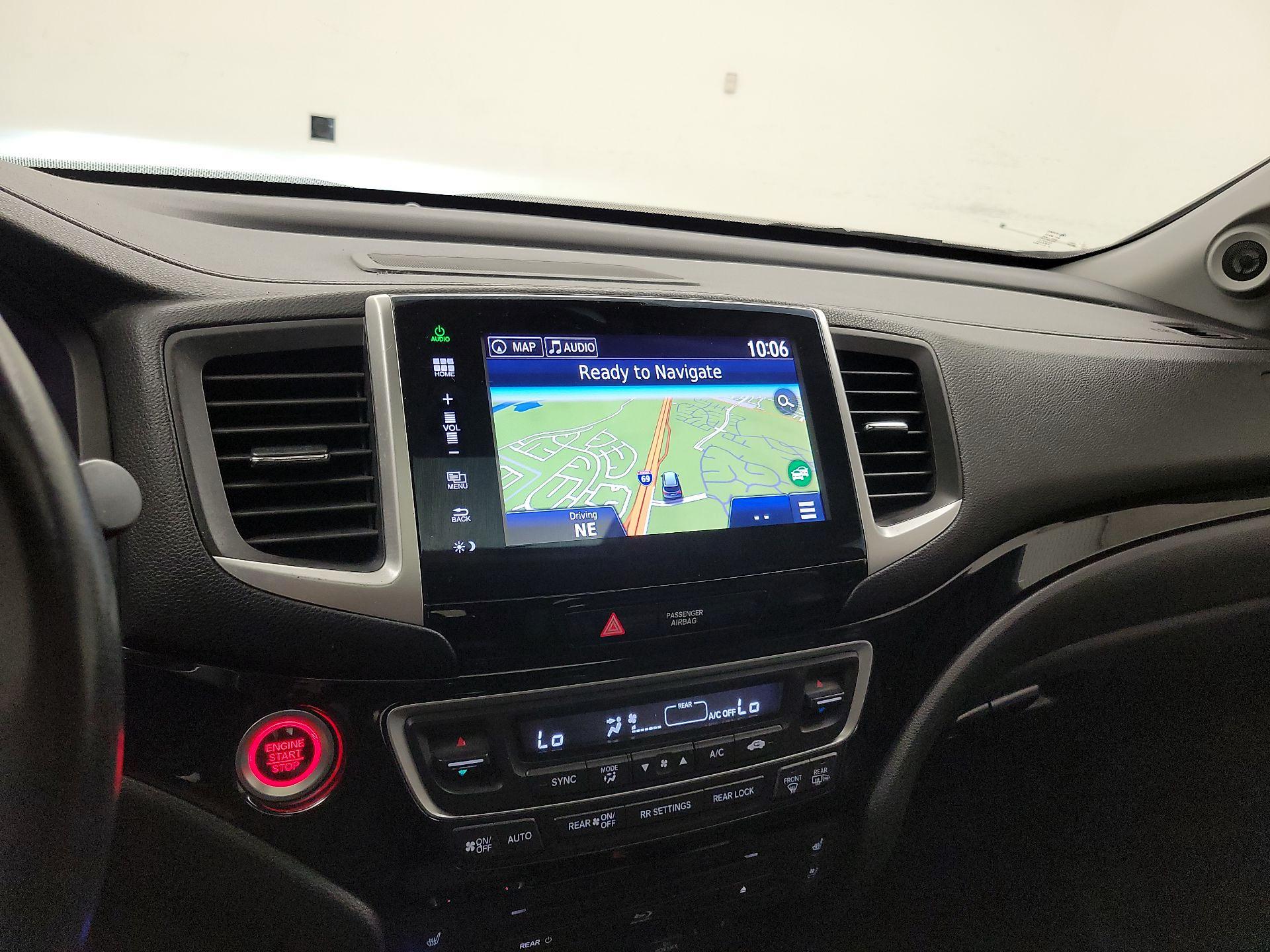 Thumbnail: 2016 Honda Pilot - 14