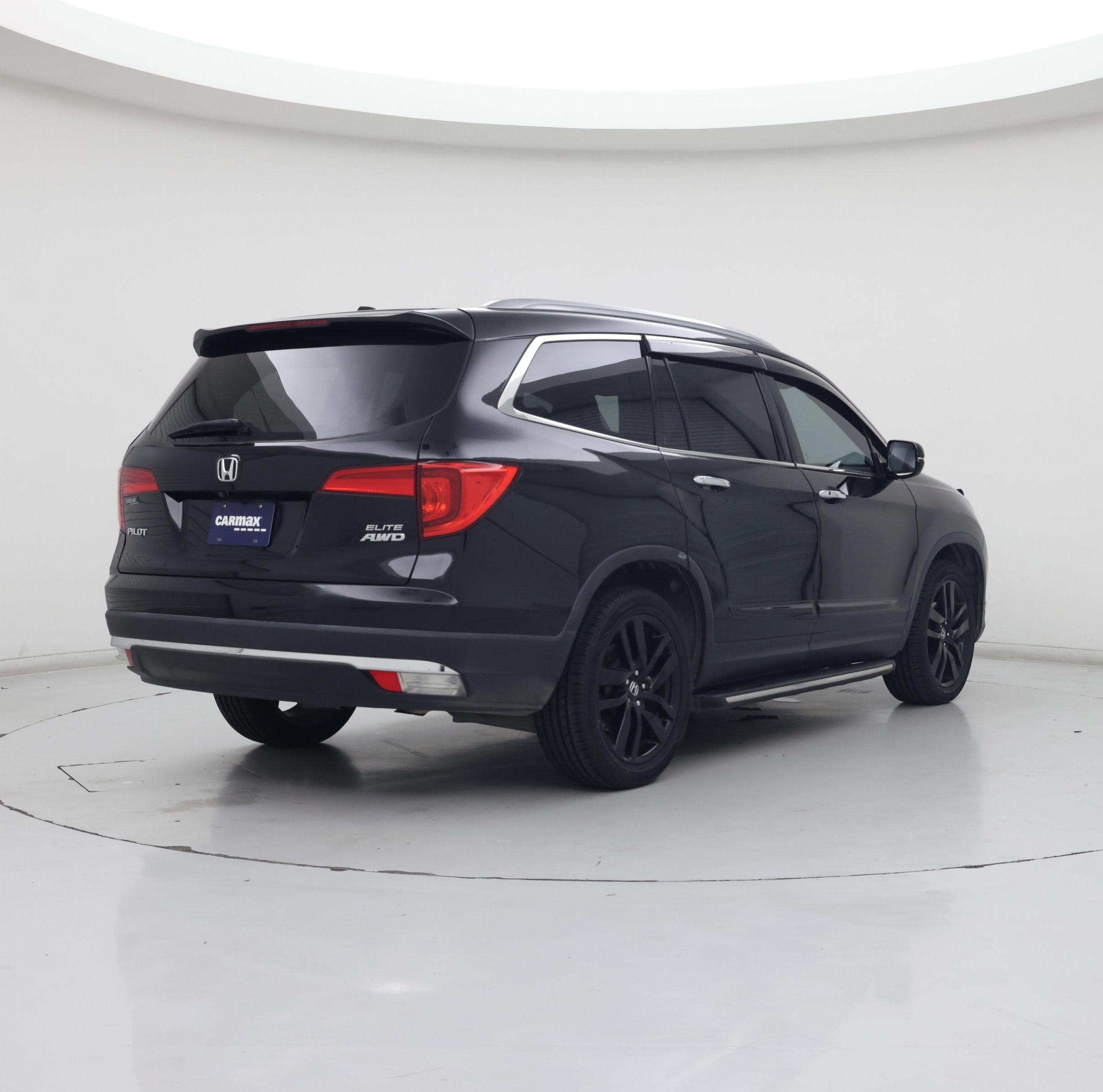 Thumbnail: 2016 Honda Pilot - 8