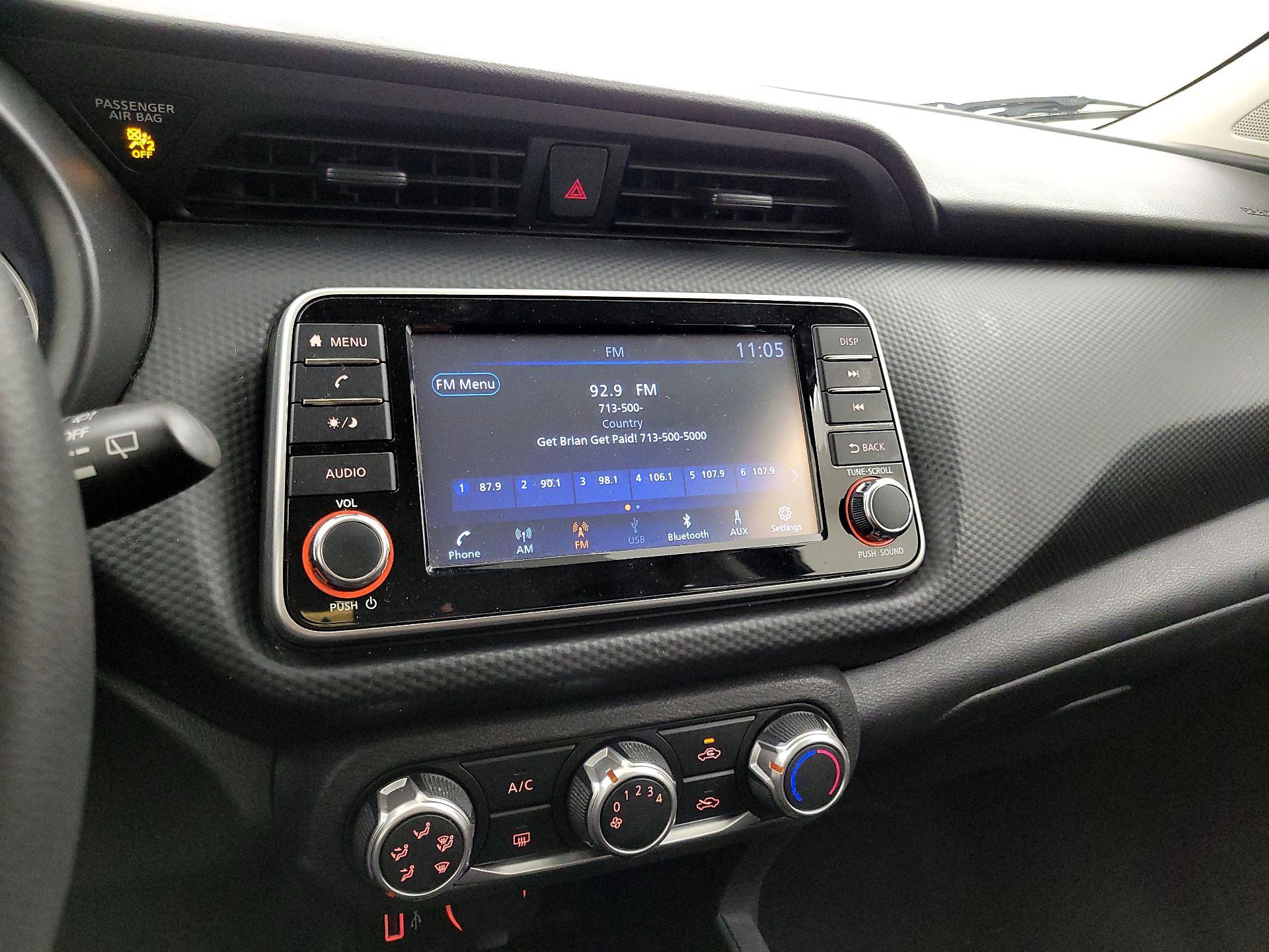 Thumbnail: 2021 Nissan Kicks - 15