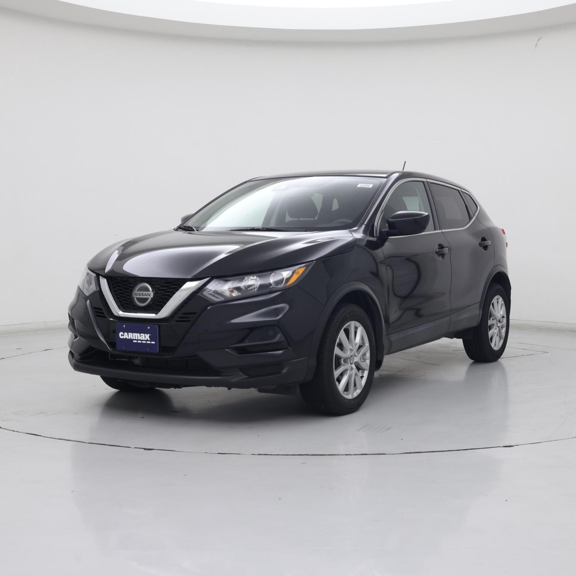 Thumbnail: 2020 Nissan Rogue Sport - 4