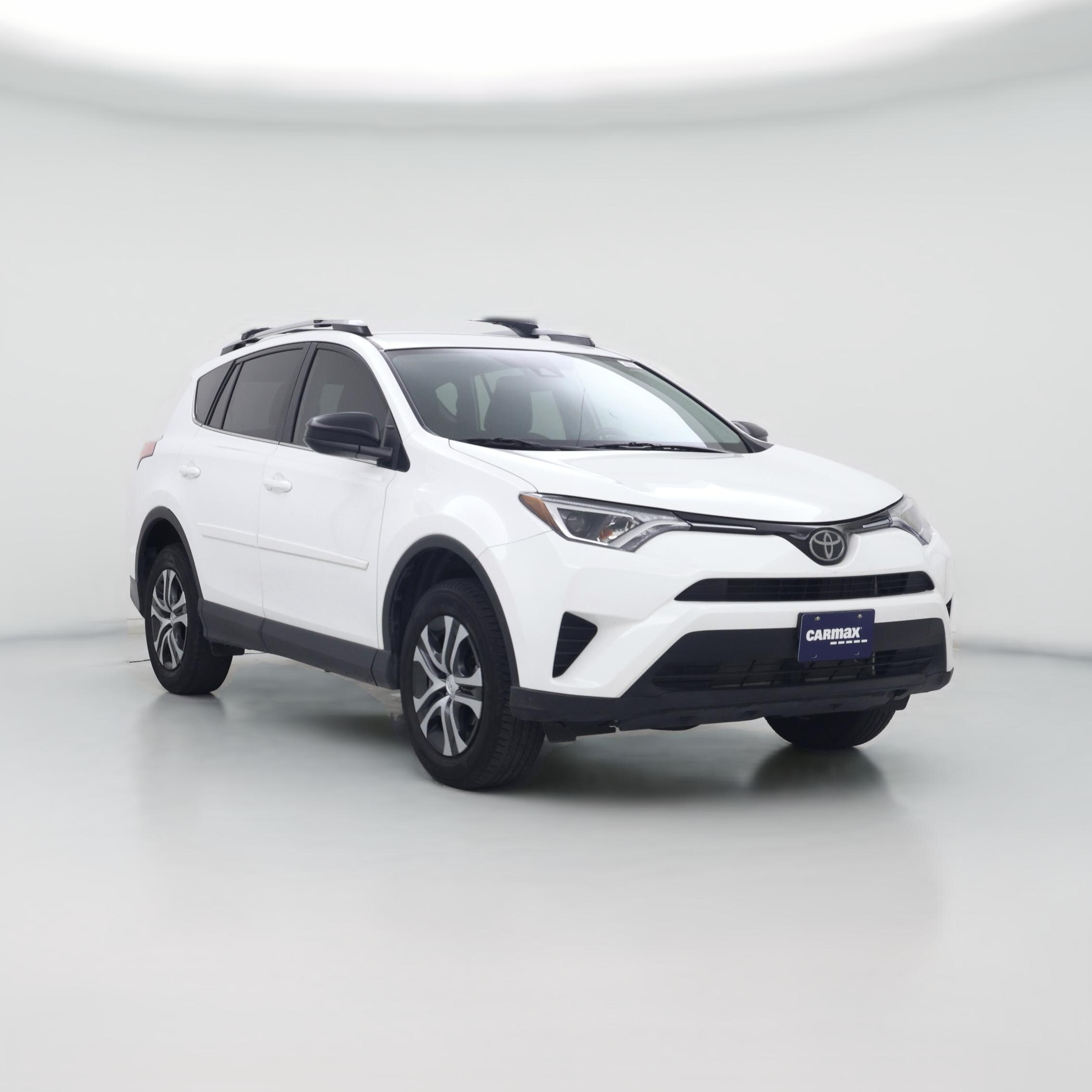 Thumbnail: 2018 Toyota RAV4 - 1