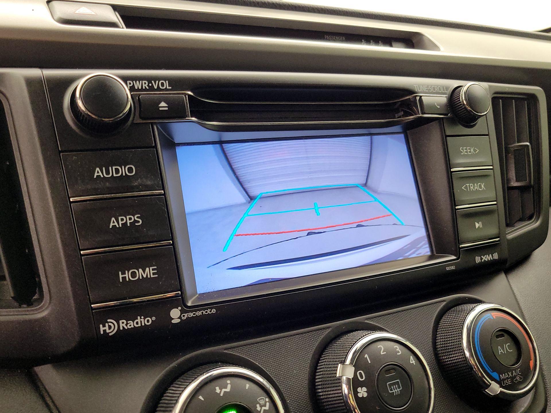 Thumbnail: 2018 Toyota RAV4 - 14